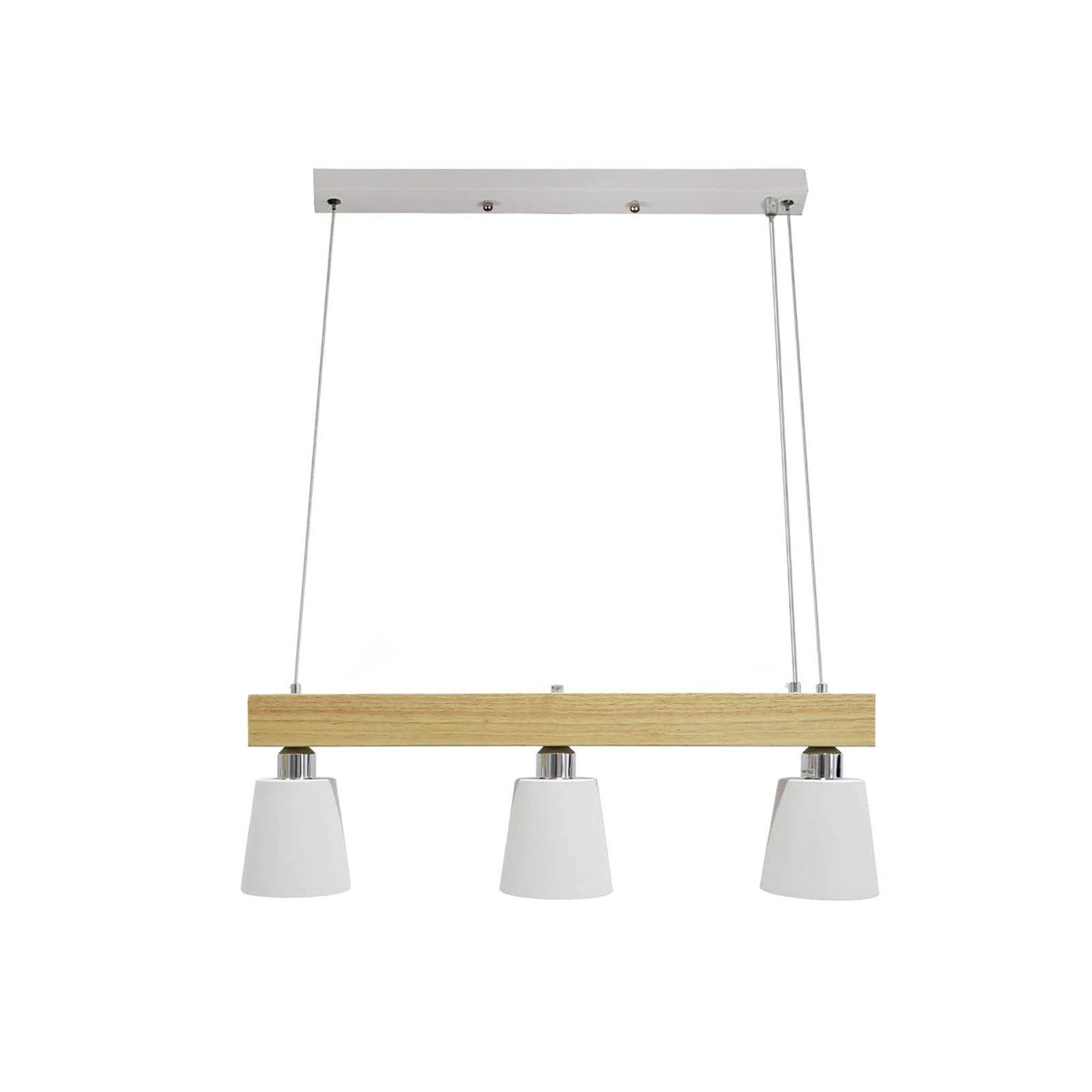 Lampada a sospensione con 3 paralumi bianchi sotto una trave in legno, con sfondo bianco.
