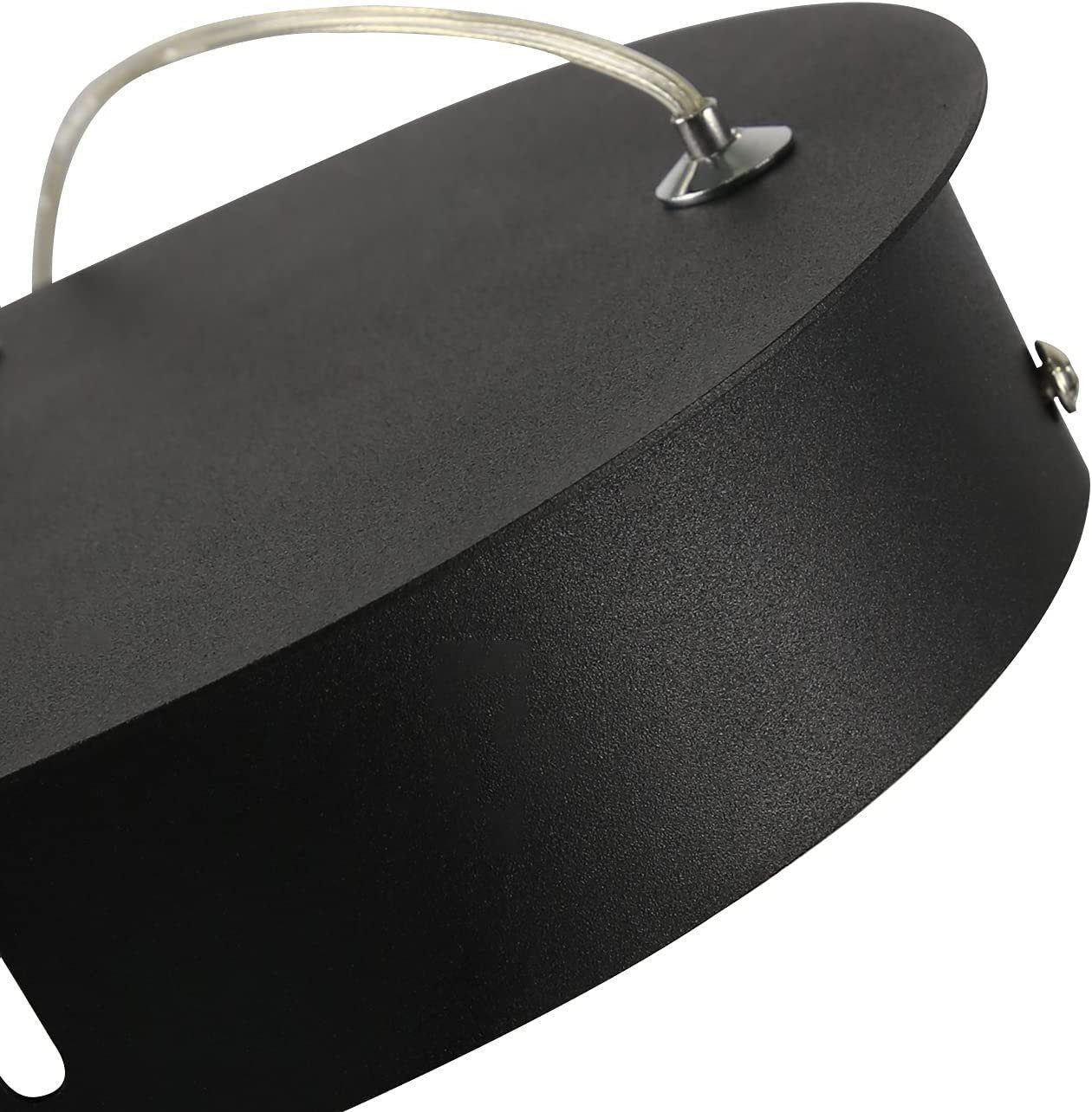 Lampada nera, curva, semicerchio con un cavo attaccato.