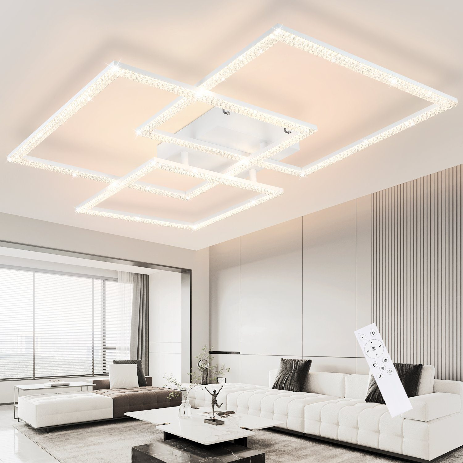 Lampada da soffitto bianca con luci quadrate in soggiorno moderno con divano e telecomando.