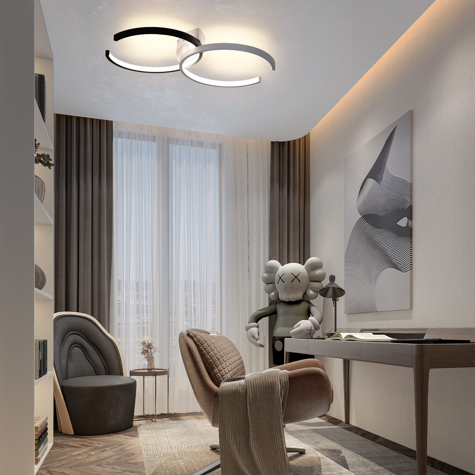 Ufficio con moderne luci a soffitto, una scrivania, una sedia e opere d'arte. Una statuina è sulla scrivania.