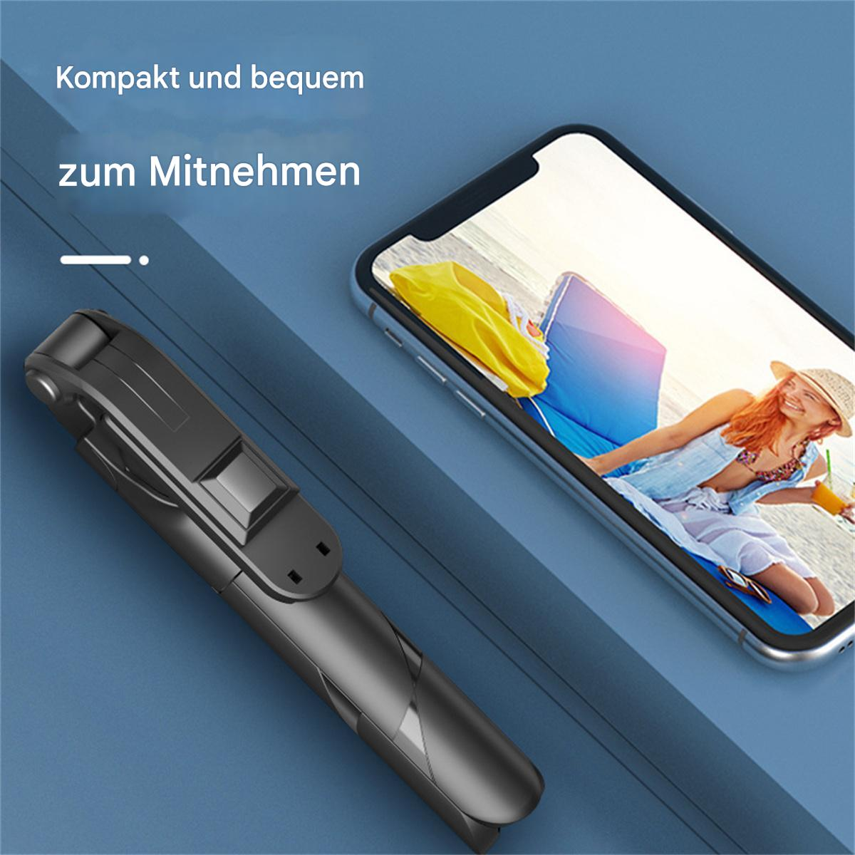 Ein schwarzer Selfie-Stick neben einem Telefon, das eine Frau mit Getränk am Strand zeigt.