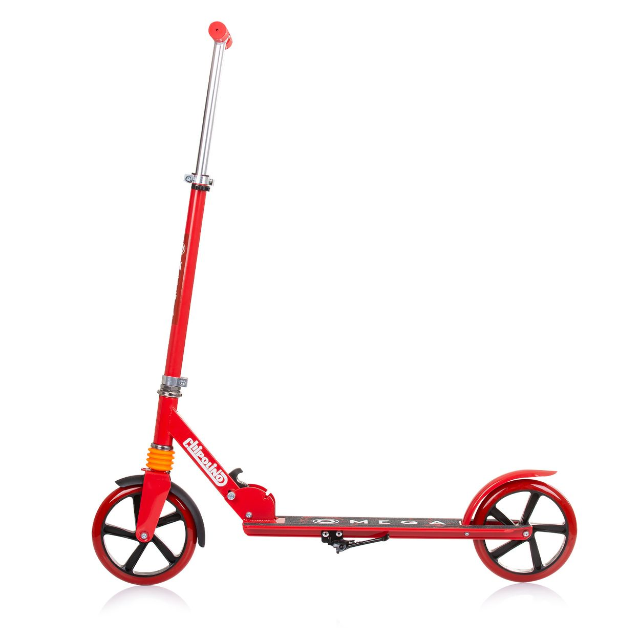 Patinete rojo con ruedas negras, diseñado para niños, sobre fondo blanco.