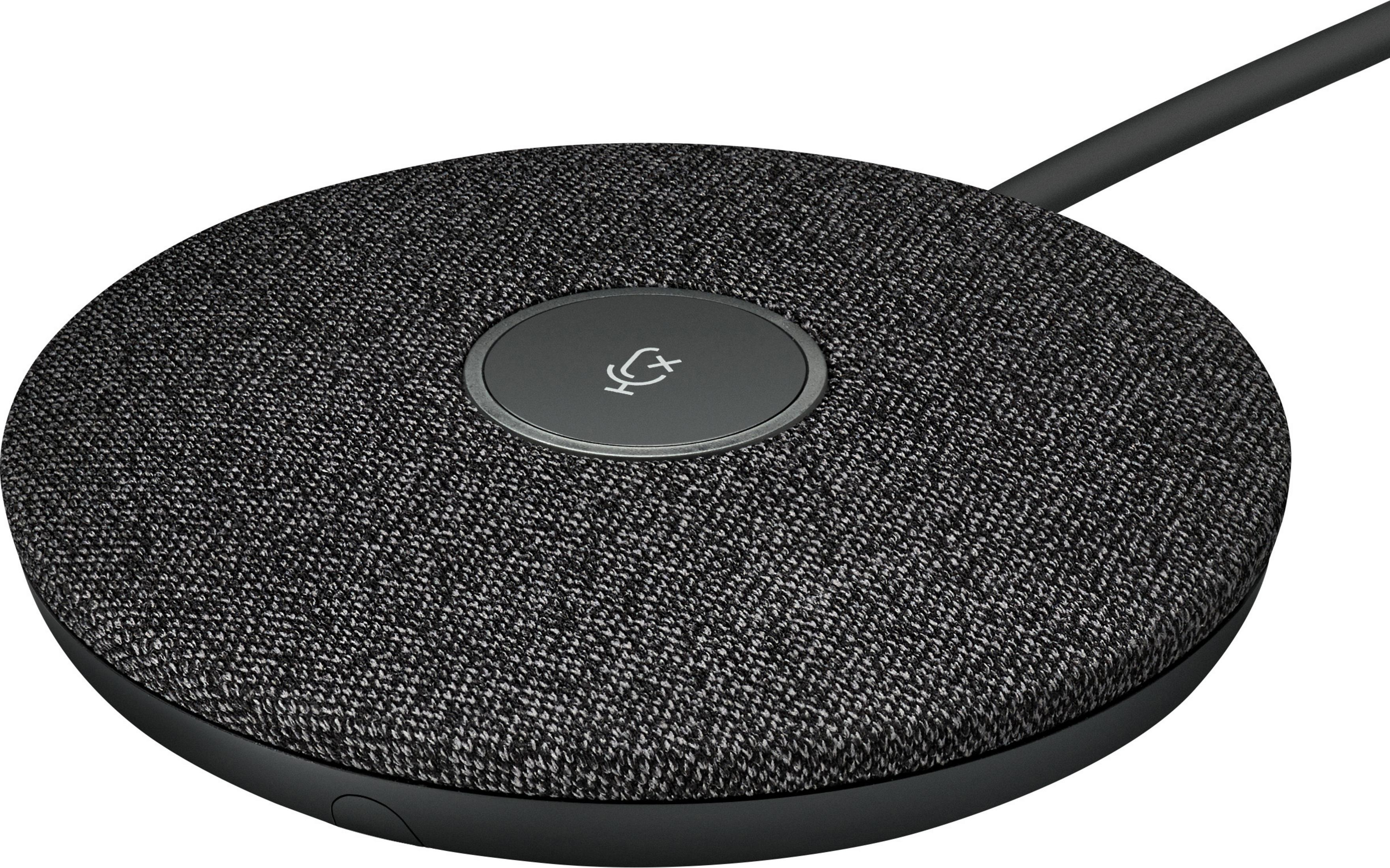 Okrągły czarny głośnik konferencyjny. Posiada materiałową osłonę i centralny przycisk sterowania.