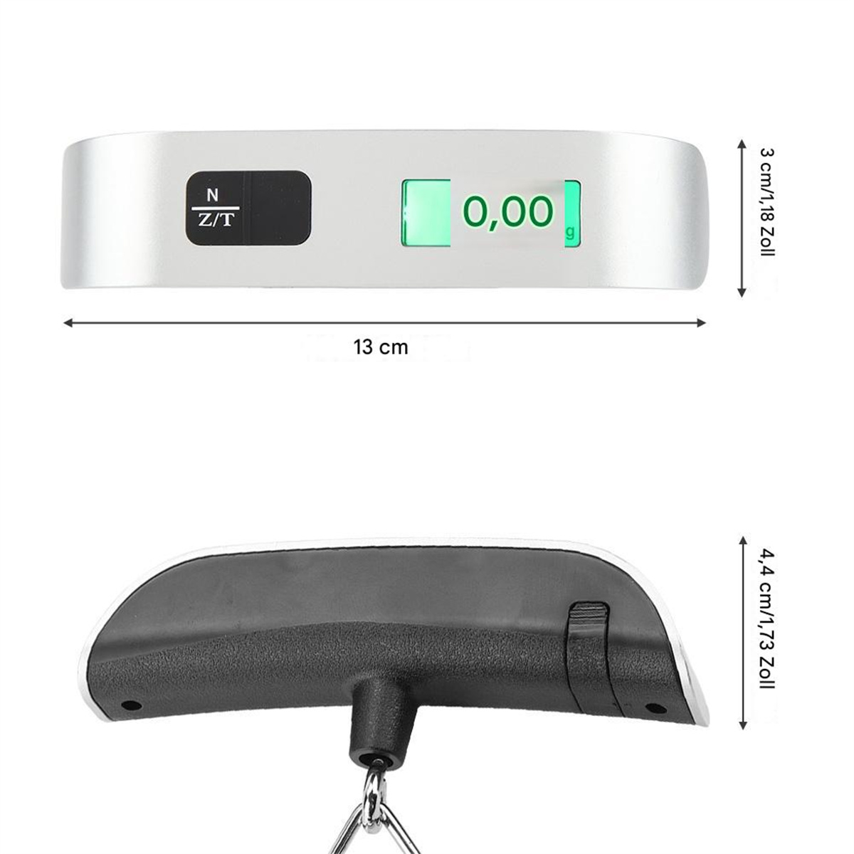 Digitale Gepäckwaage. Sie ist silber und schwarz. Sie zeigt 0,00 g an. Weißer Hintergrund.