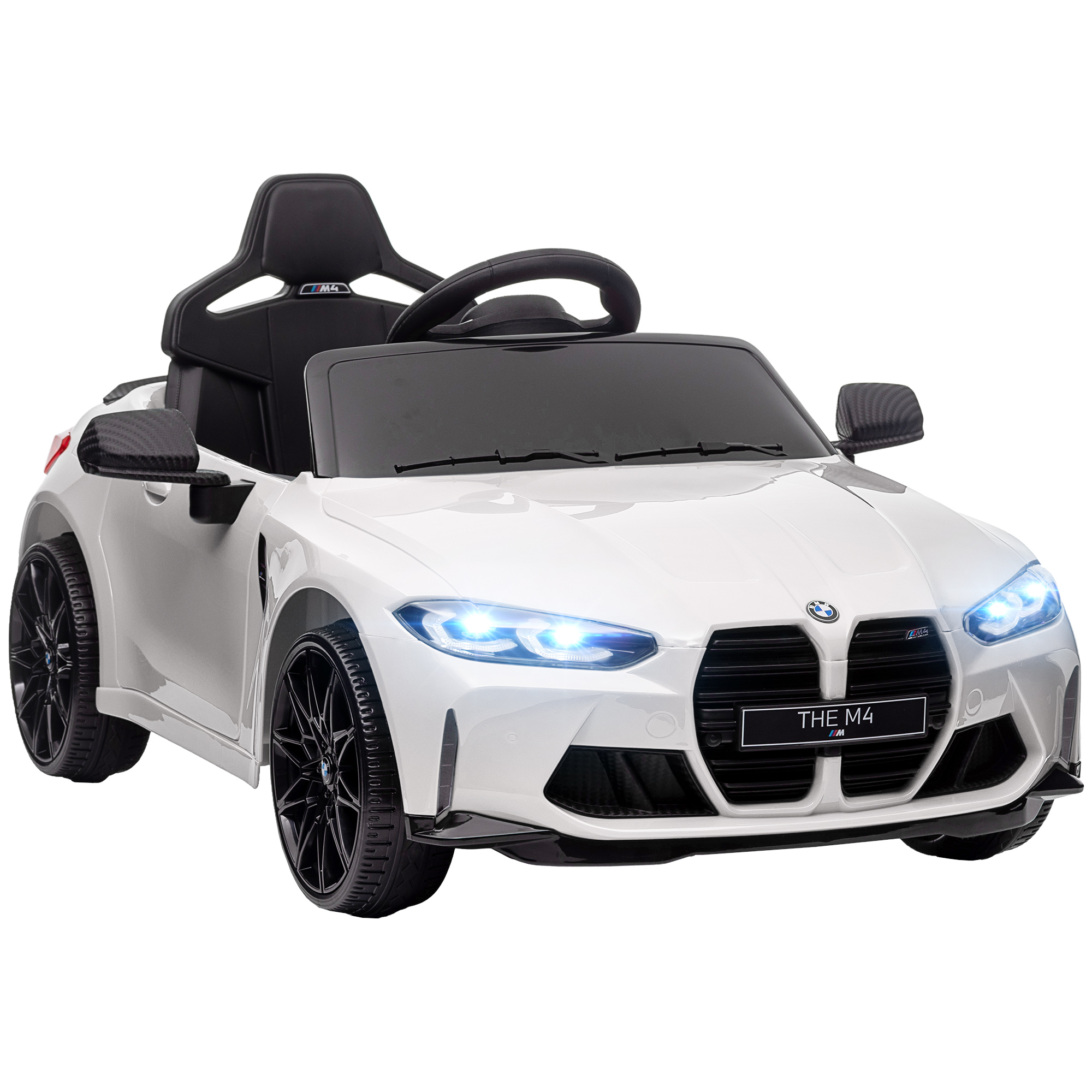 Un'auto giocattolo elettrica BMW M4 bianca con ruote nere, su sfondo bianco.