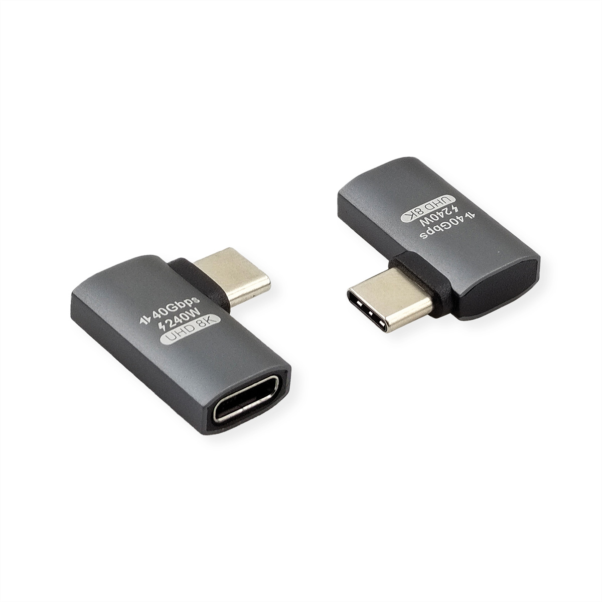 Deux adaptateurs USB-C gris foncé, isolés sur fond blanc. Ils sont coudés et ont du texte.