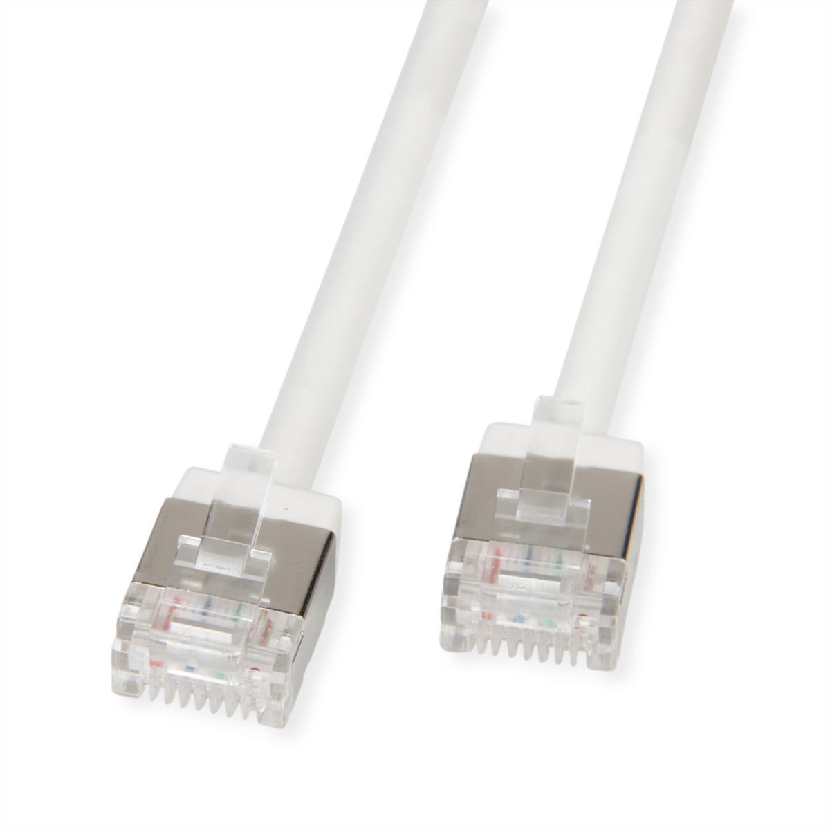Twee witte Ethernet-kabels met transparante connectoren. Ze hebben zilverkleurige metalen onderdelen.