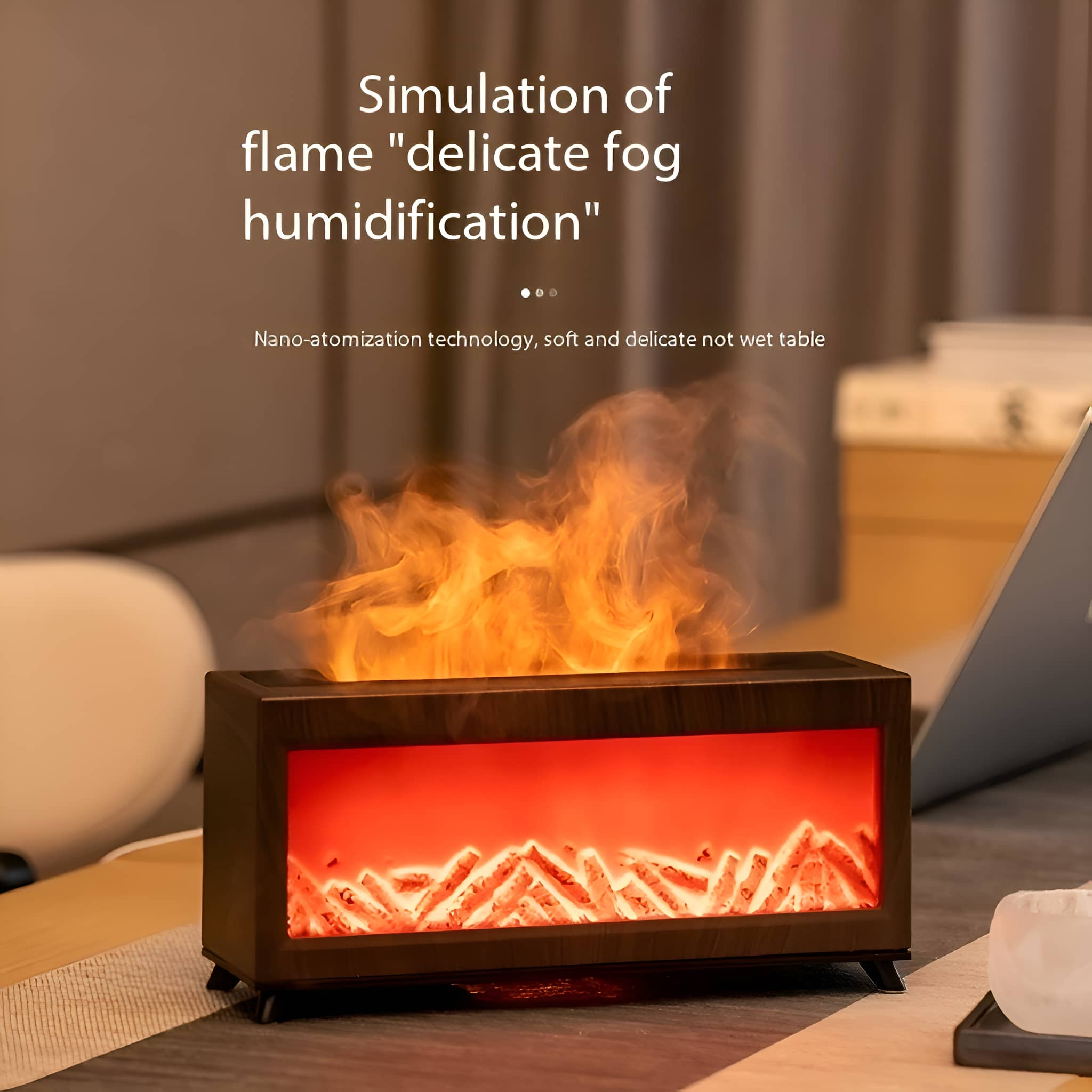 Dekorativer Kamin mit simuliertem Flammeneffekt, der Licht aussendet und auf einem Tisch steht.