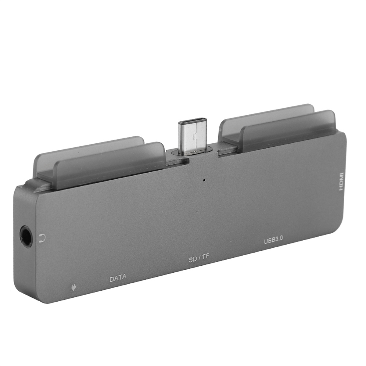 Ein grauer Multiport-Adapter mit USB-, HDMI- und SD/TF-Anschlüssen.