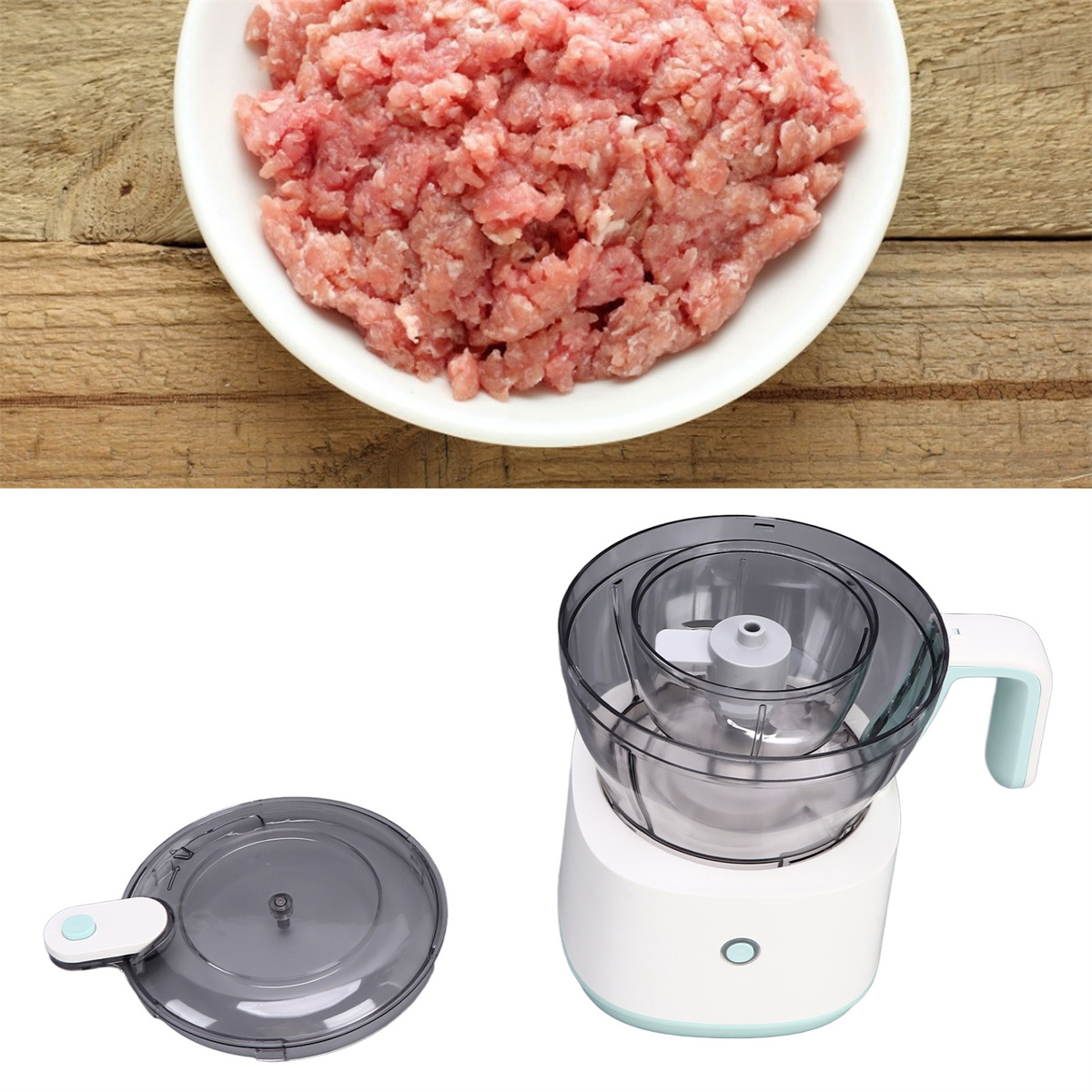 Eine Schüssel mit Hackfleisch auf einem Holztisch und ein Küchenmixer mit Teilen.