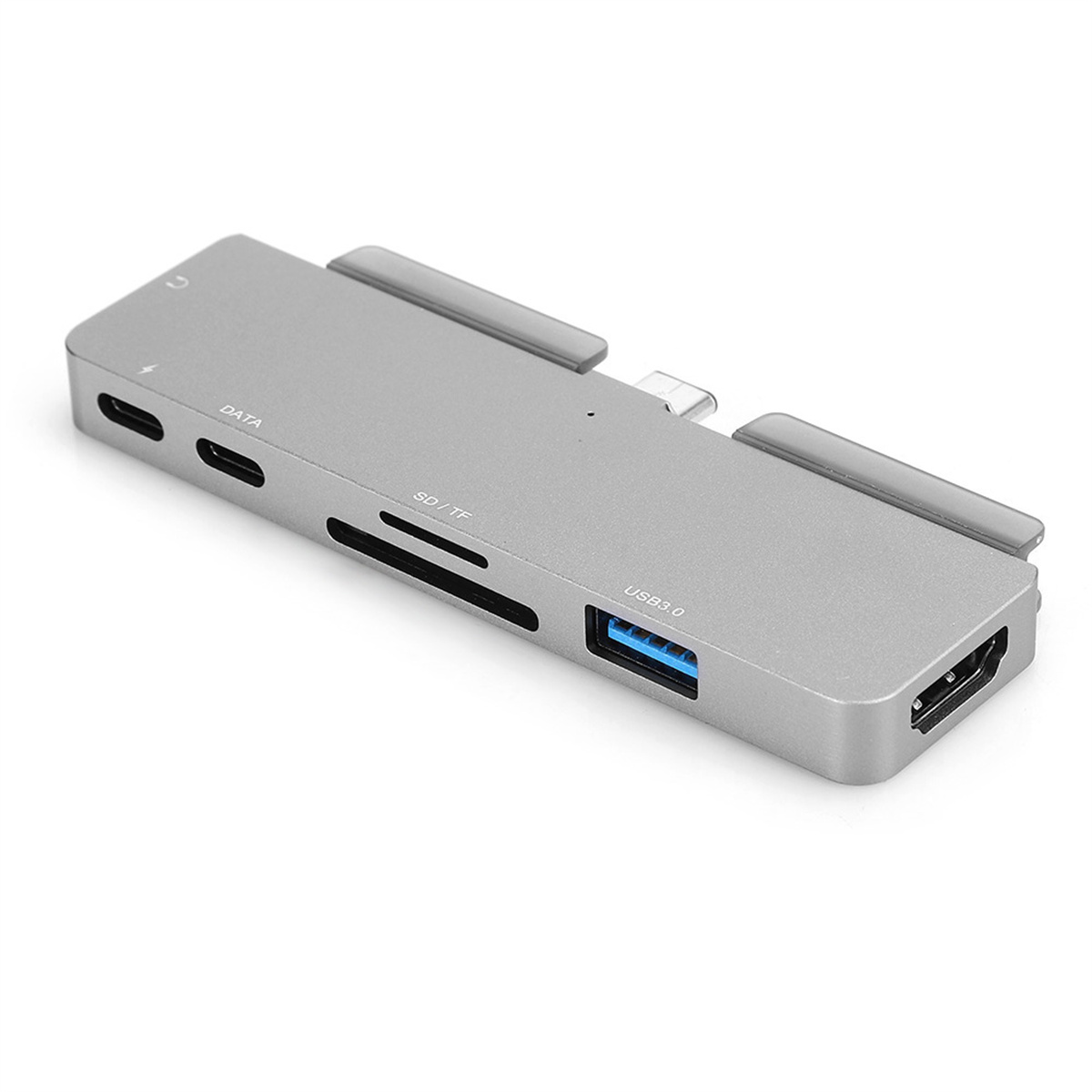 Silberner USB-C-Hub mit mehreren Anschlüssen. Er hat DATA, SD/TF und USB3.0-Anschlüsse und einen HDMI-Anschluss.