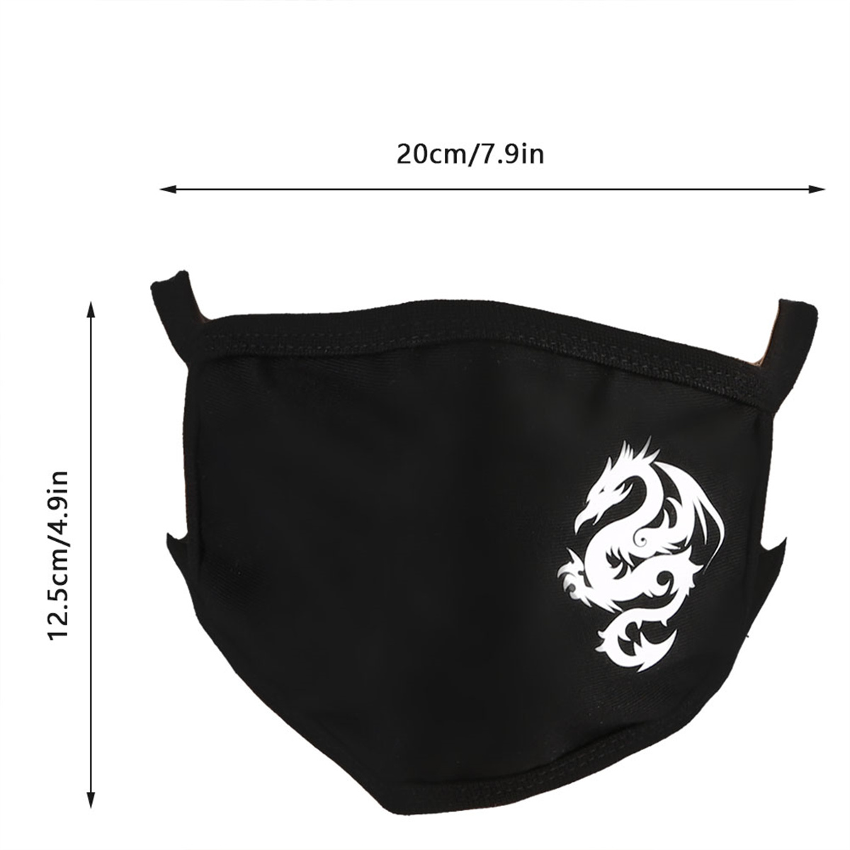 Schwarze Gesichtsmaske mit weißem Drachendesign und Maßen.