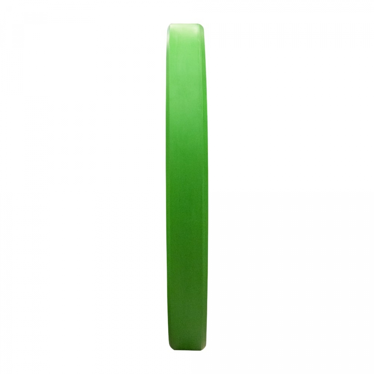 Een groene gewichtplaat met een cirkelvorm, geïsoleerd op een witte achtergrond.