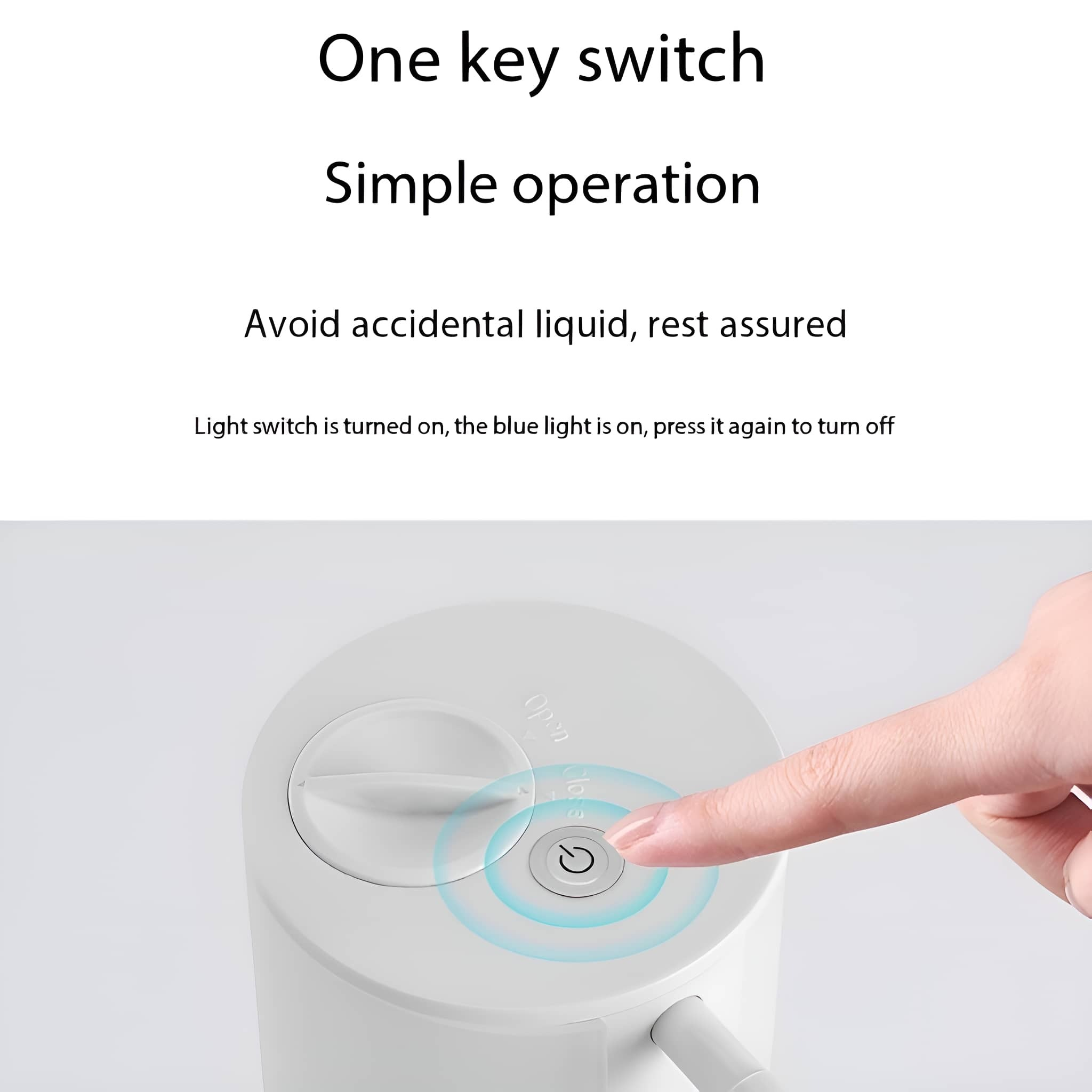 Eine Hand drückt einen Knopf und aktiviert ein blaues Licht. Text: 'One key switch, simple operation'.