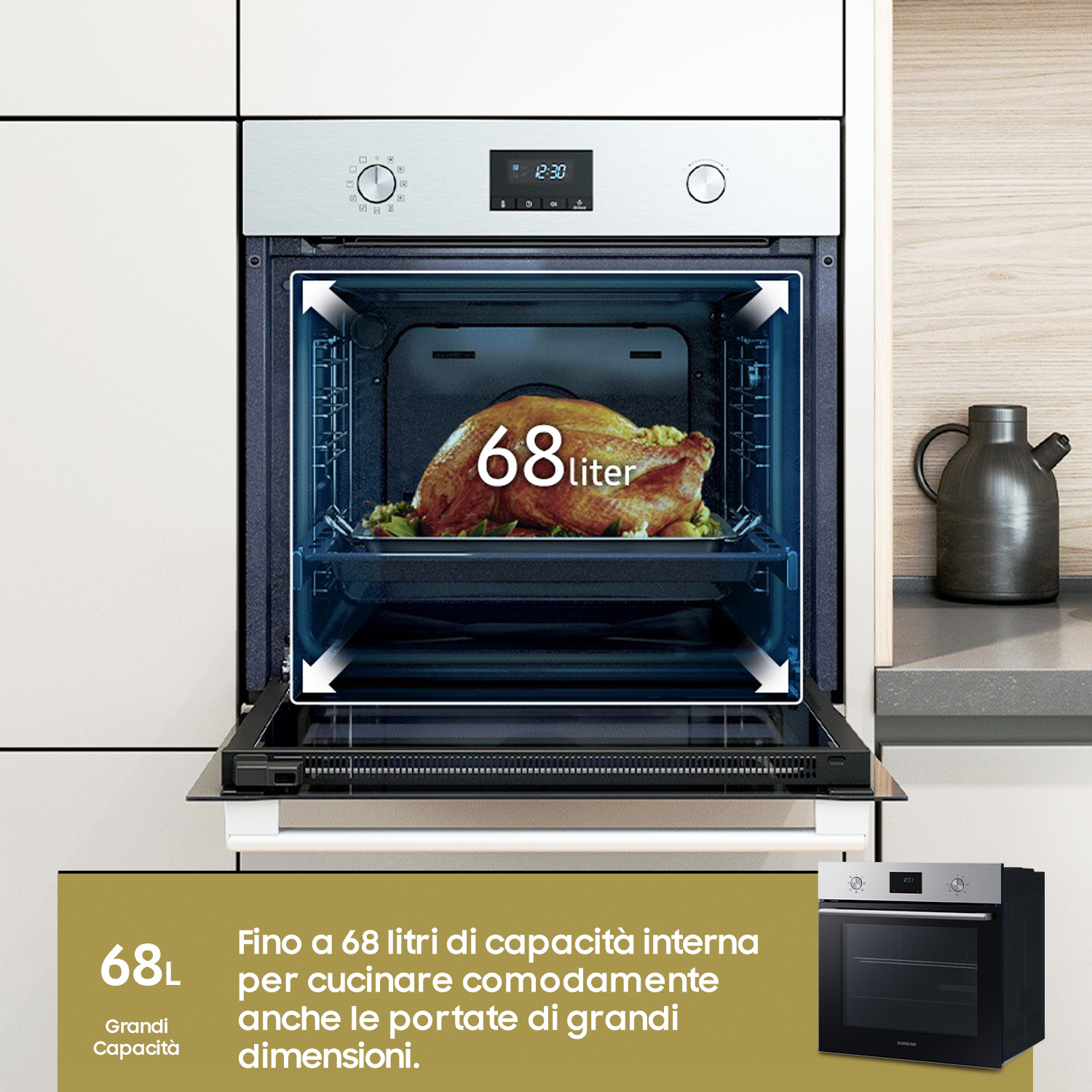 Forno con pollo arrosto all'interno. Mostra capacità 68L. Display digitale e manopole visibili.