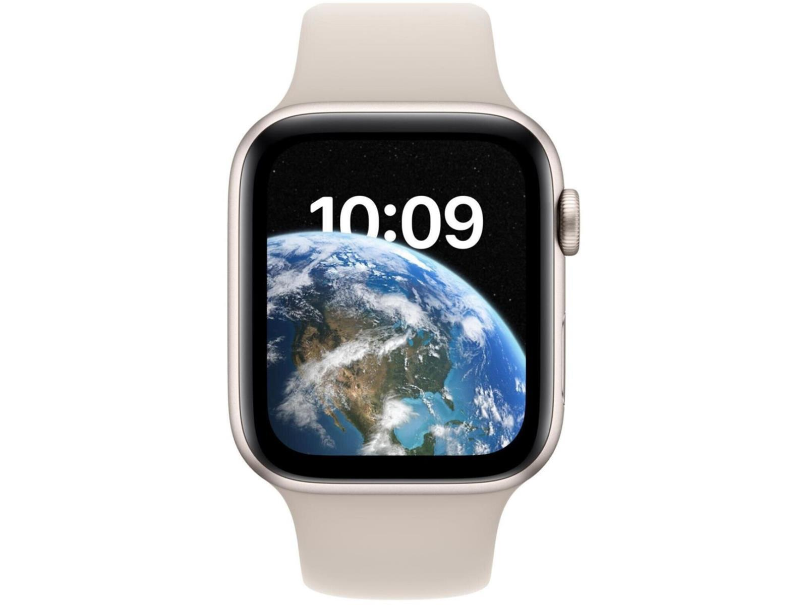 Złoty Apple Watch z wyświetloną godziną 10:09, pokazujący obraz Ziemi.
