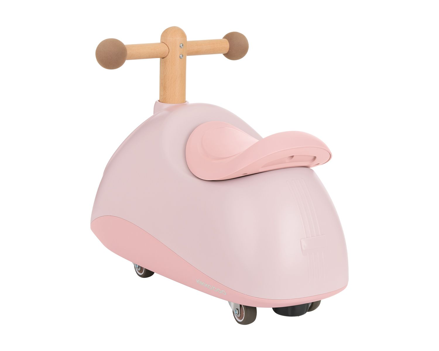 Rosa und hölzernes Aufsitzspielzeug, mit rosa Sitz, auf weißem Hintergrund.