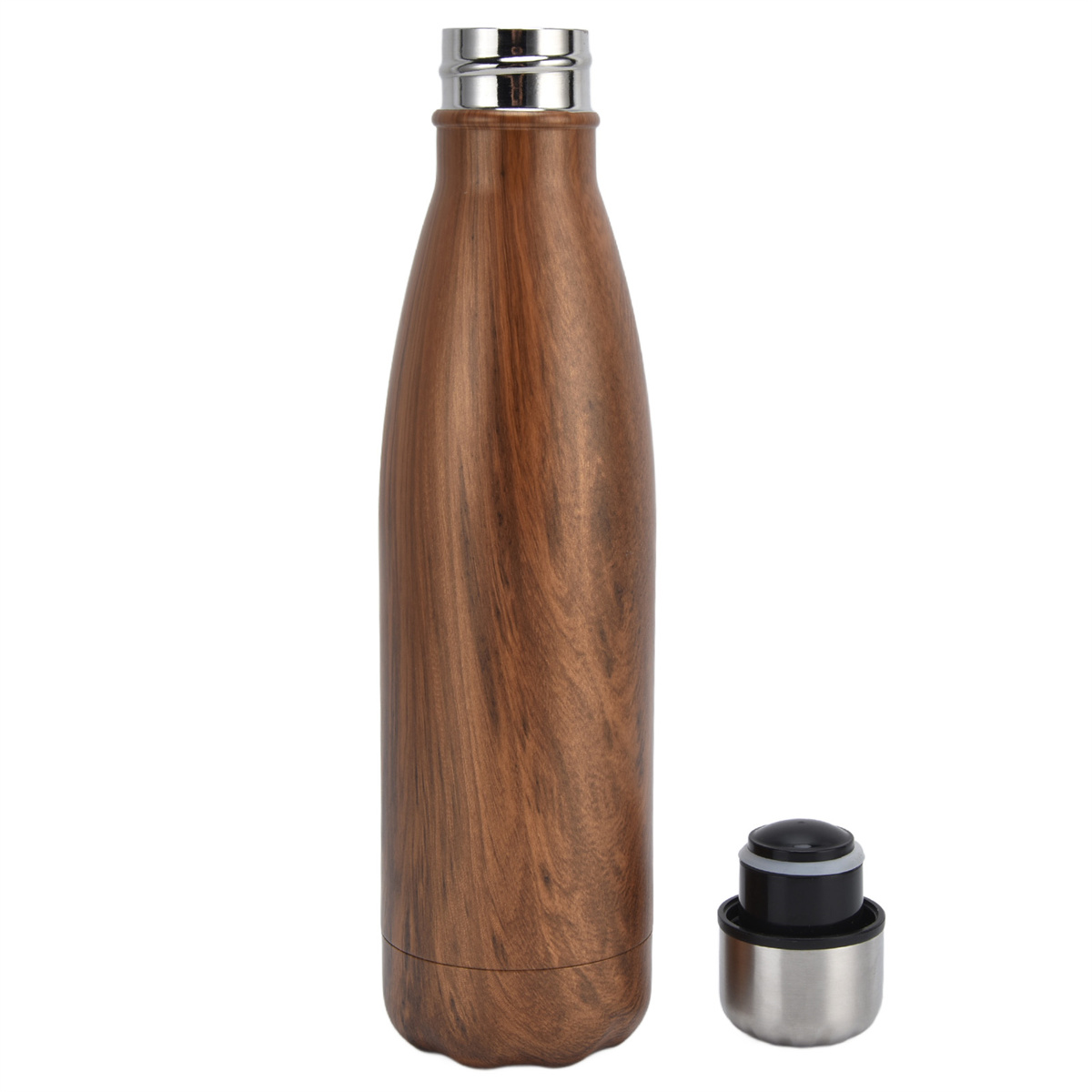 Wasserflasche mit Holzmaserung und schwarzem Deckel. Weißer Hintergrund.