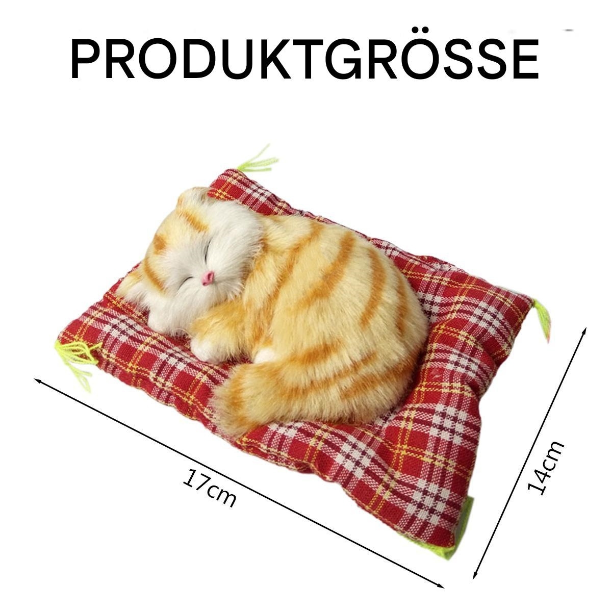 Eine Spielzeugkatze schläft auf einem roten karierten Kissen mit den Maßen 17 cm x 14 cm.