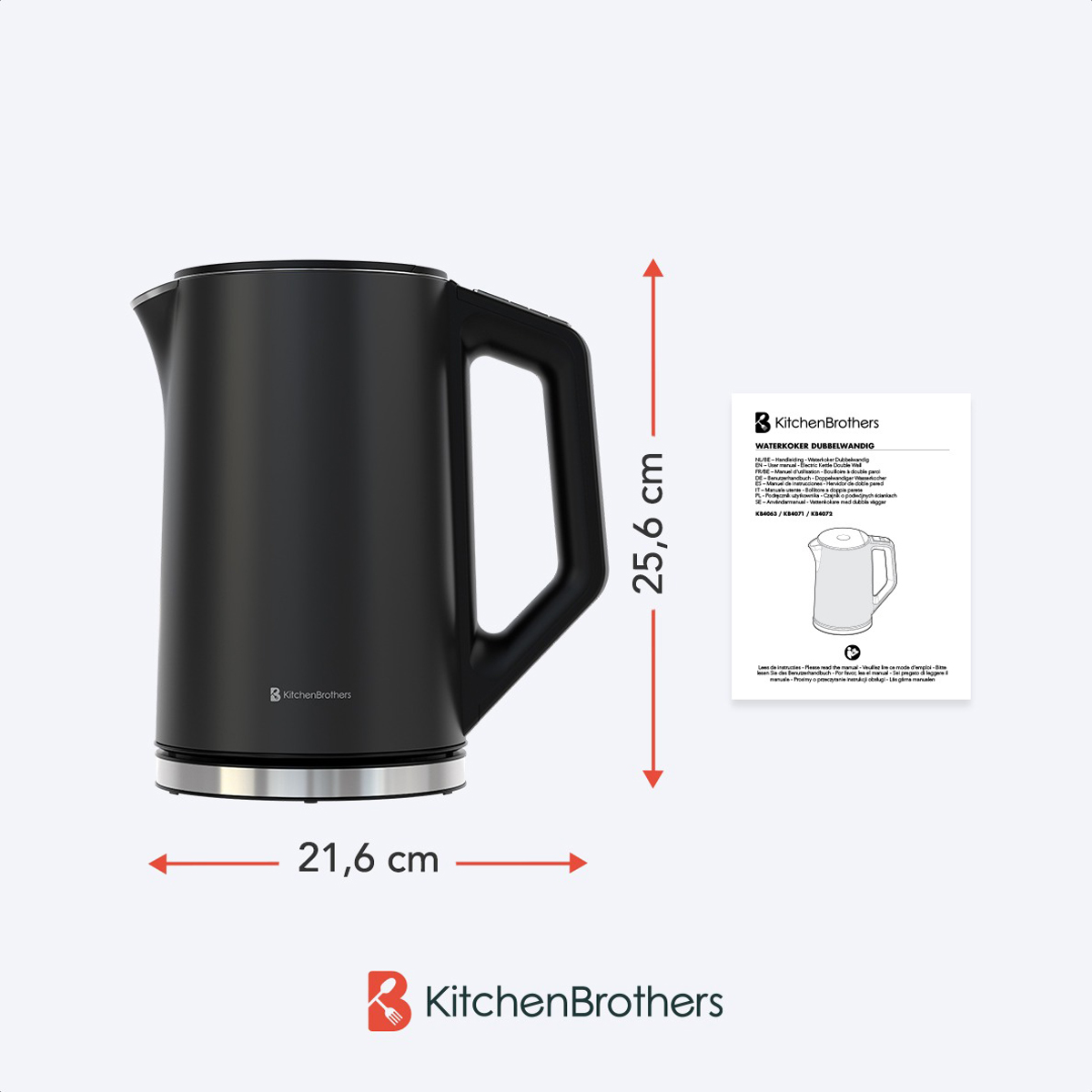 Schwarzer Wasserkocher. Abmessungen: 21,6 cm breit, 25,6 cm hoch. KitchenBrothers-Logo und Produktinfo.