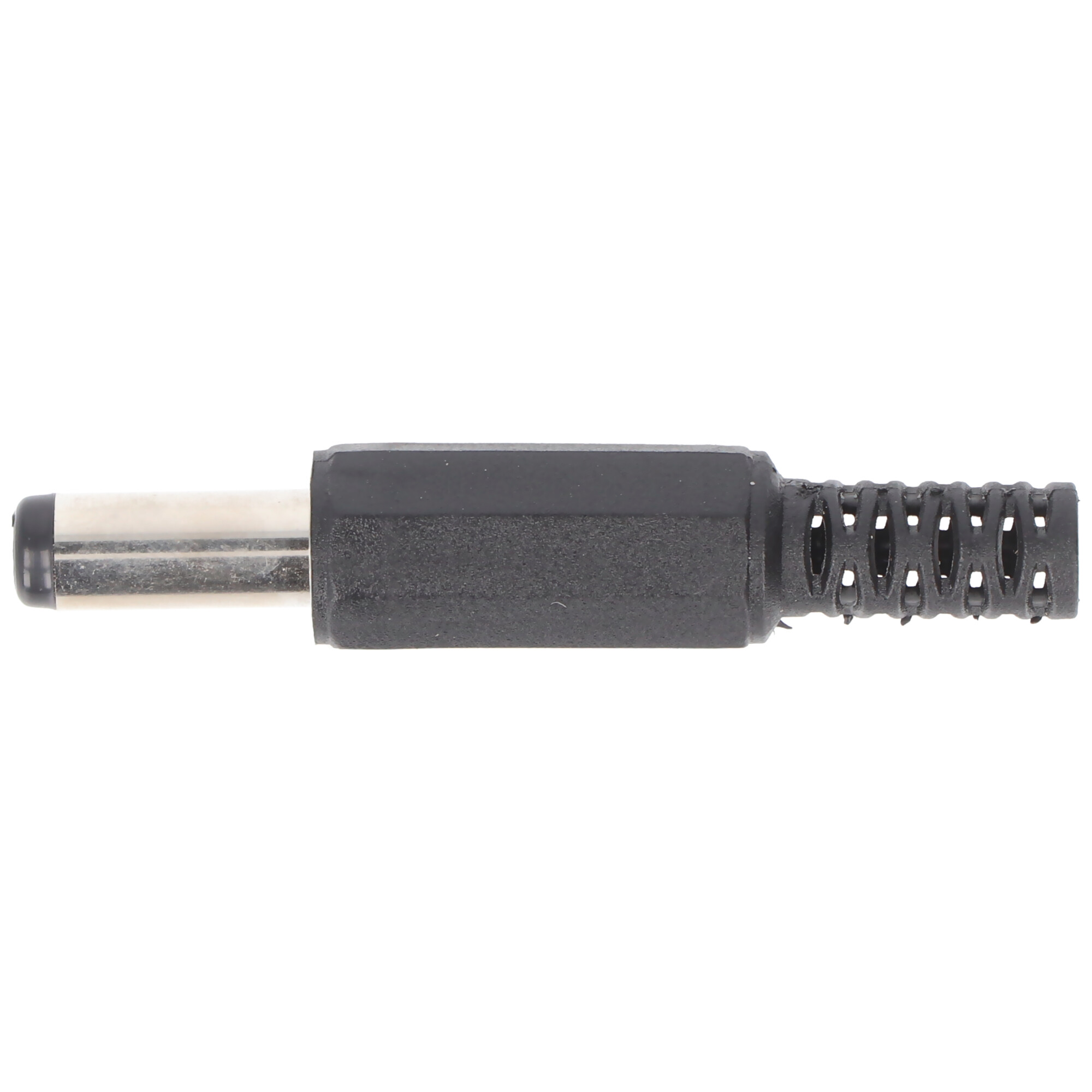 Een zwarte DC-voedingsconnector. Het heeft een metalen punt en een zwarte plastic huls.