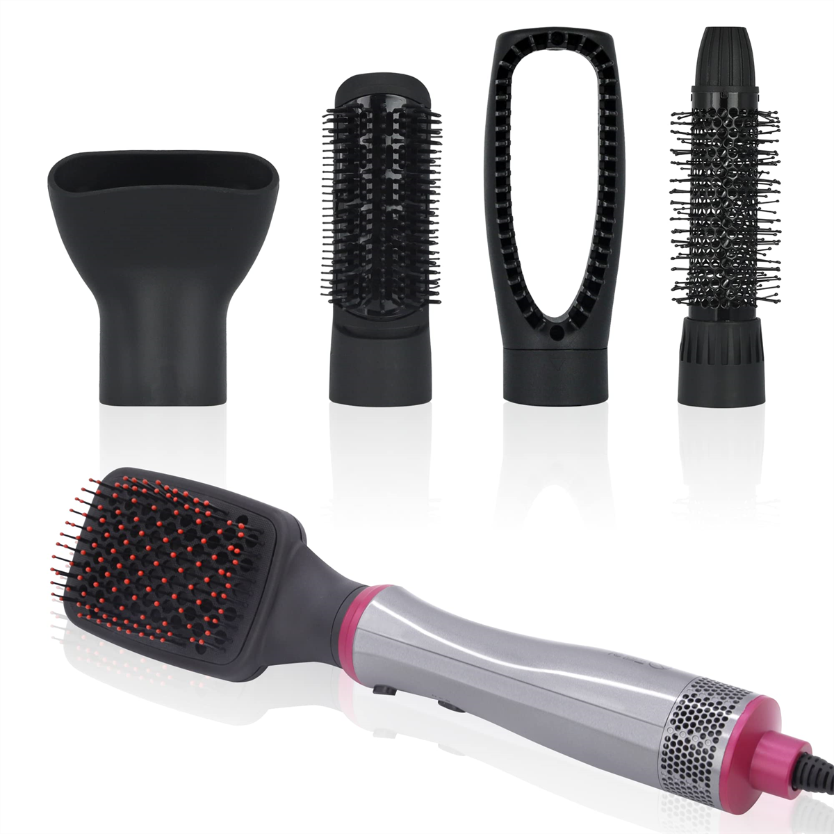 Haarstyling-Werkzeug mit mehreren Aufsätzen, isoliert auf weißem Hintergrund.