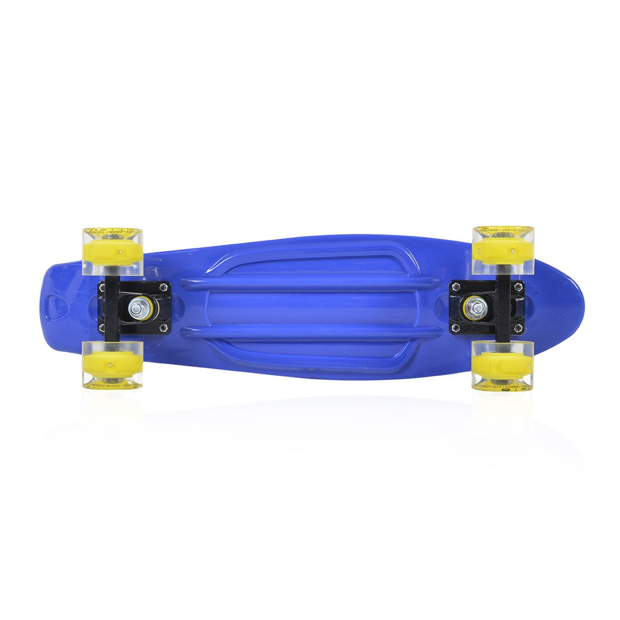 Blaues Skateboard von oben betrachtet, mit gelben Rollen. Es befindet sich auf weißem Hintergrund.