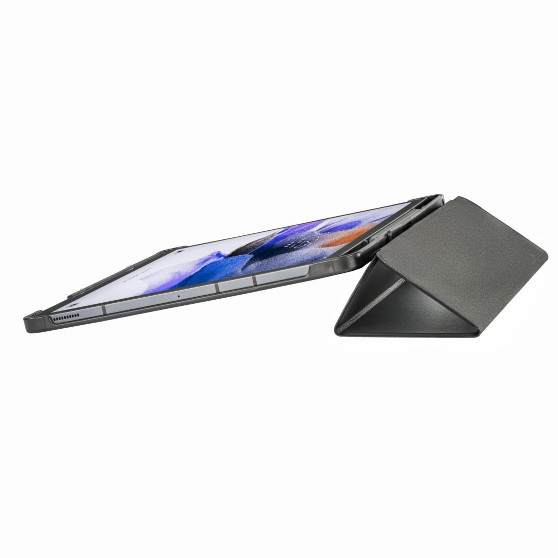 Tablet-Computer in einem dunkelgrauen Gehäuse, aufgestellt. Der Bildschirm zeigt ein Bild.