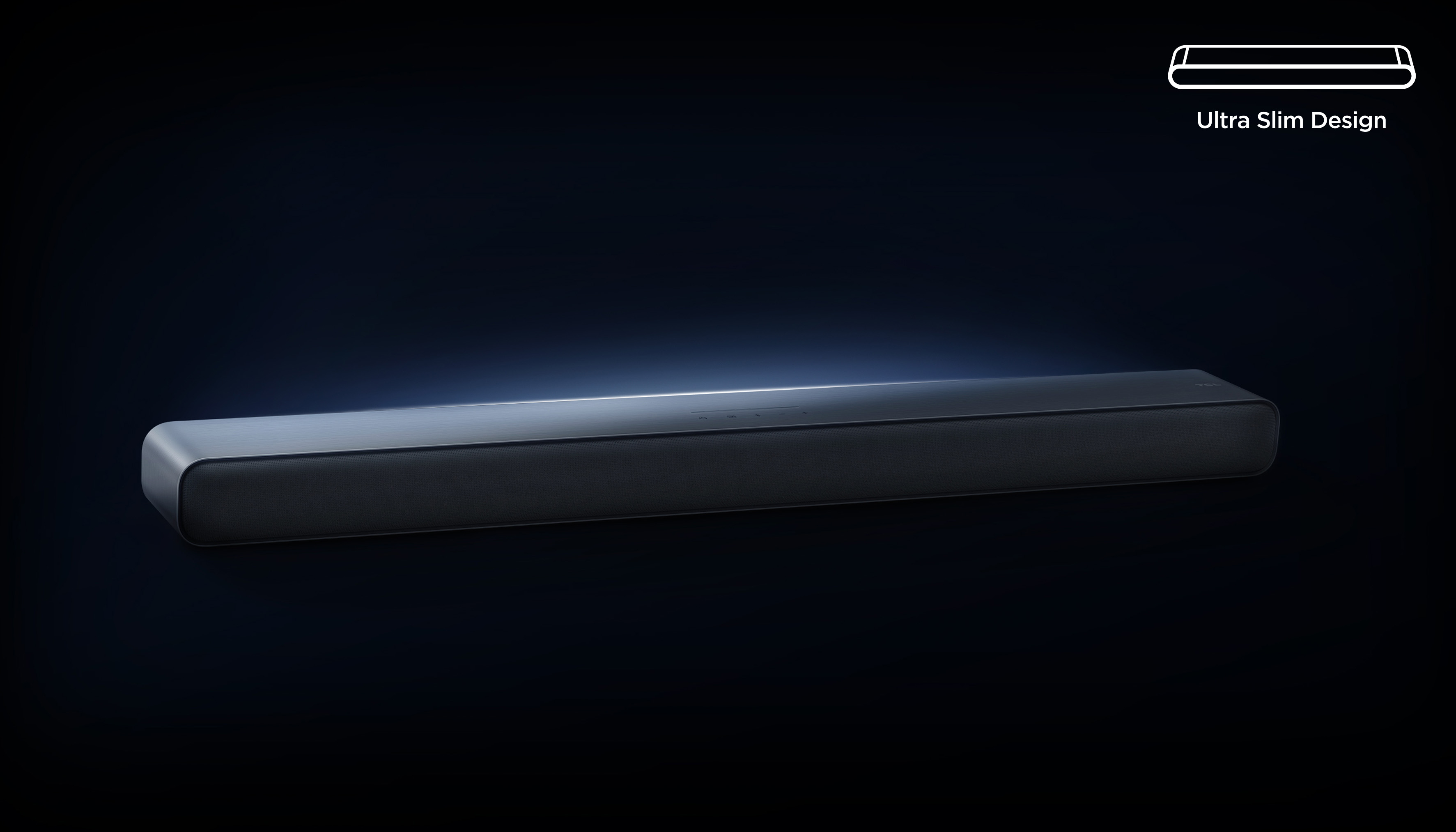 Czarny soundbar z etykietą Ultra Slim Design na tle ciemnoniebieskiego gradientu.