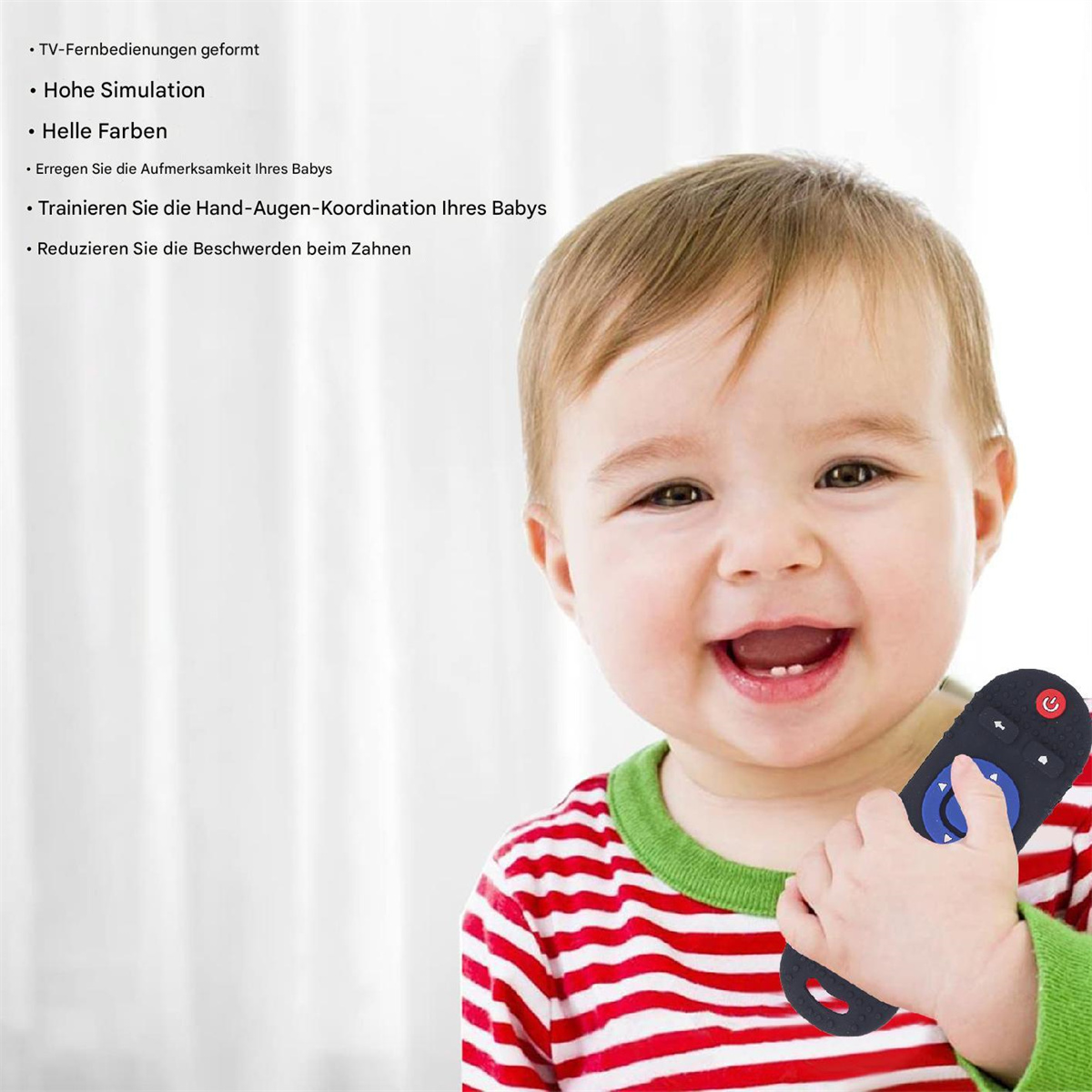 Baby hält Fernbedienung und lächelt. Blaue und rote Knöpfe, mit Text. Hintergrund weiß.