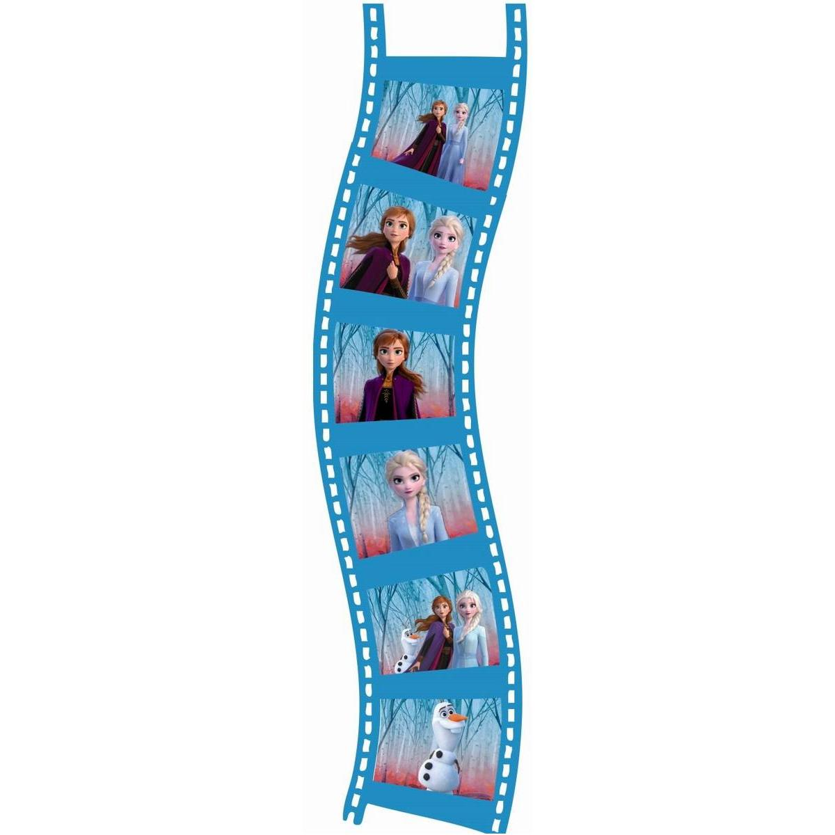 Tira de película con imágenes de personajes de la película Frozen.
