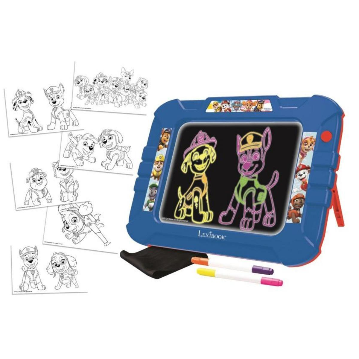 Una pizarra azul con personajes de Paw Patrol y plantillas de dibujo.