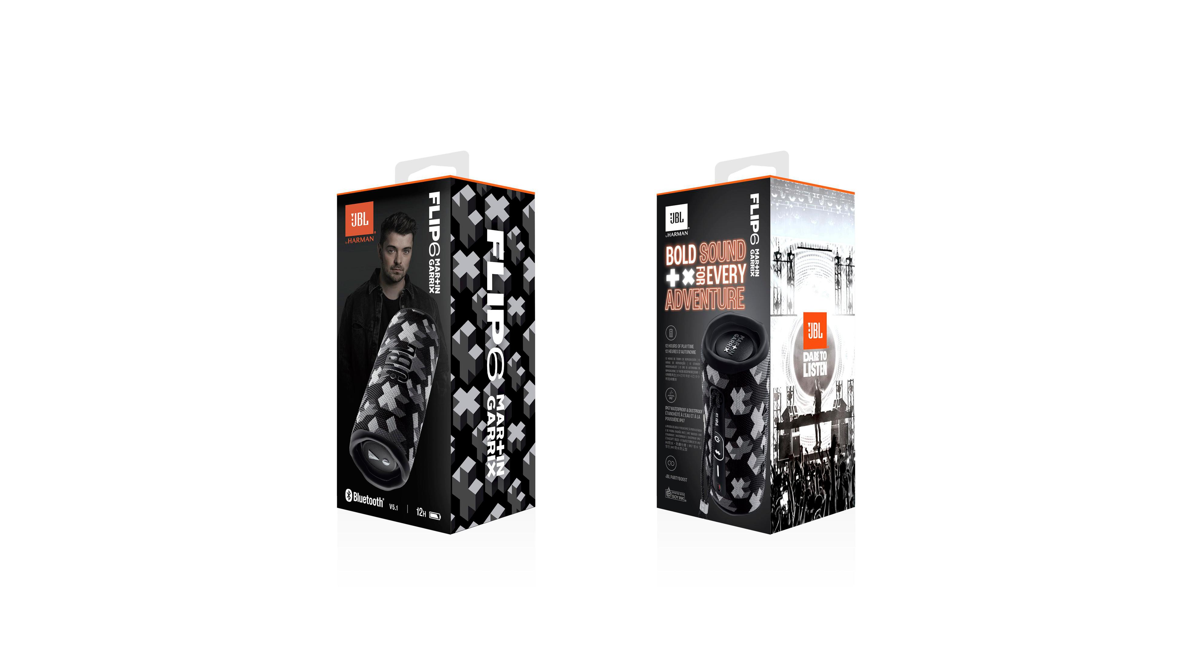 Dos altavoces JBL Flip 6 en sus cajas, mostrando el producto y la marca.