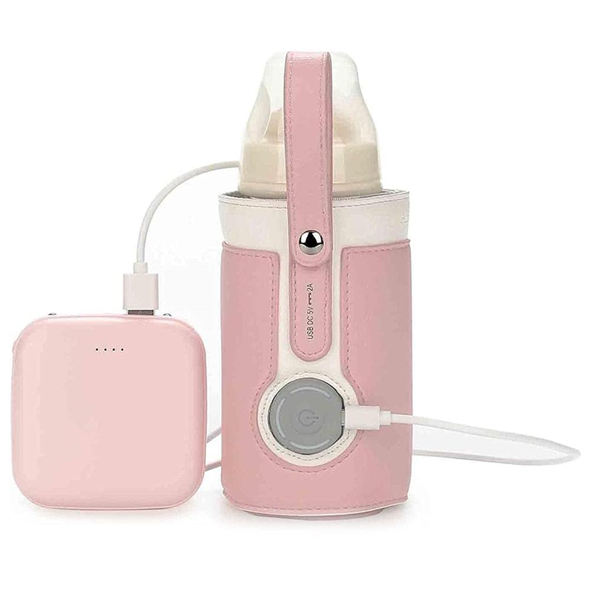 Ein rosa Babyflaschenwärmer. Eine Powerbank lädt die Flasche auf.