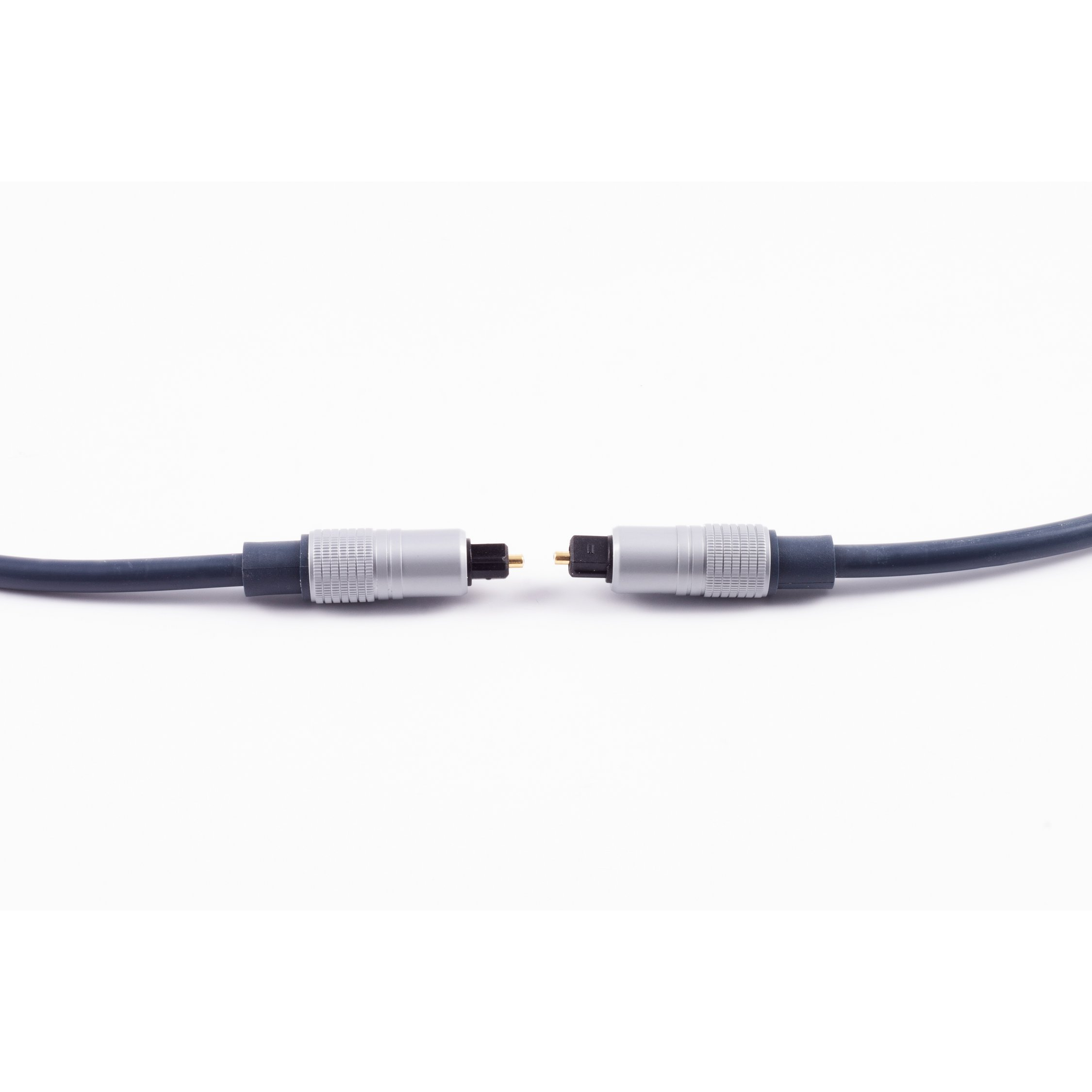 Zwei graue optische Audiokabel, die miteinander verbunden sind. Die Enden der Kabel sind sichtbar.