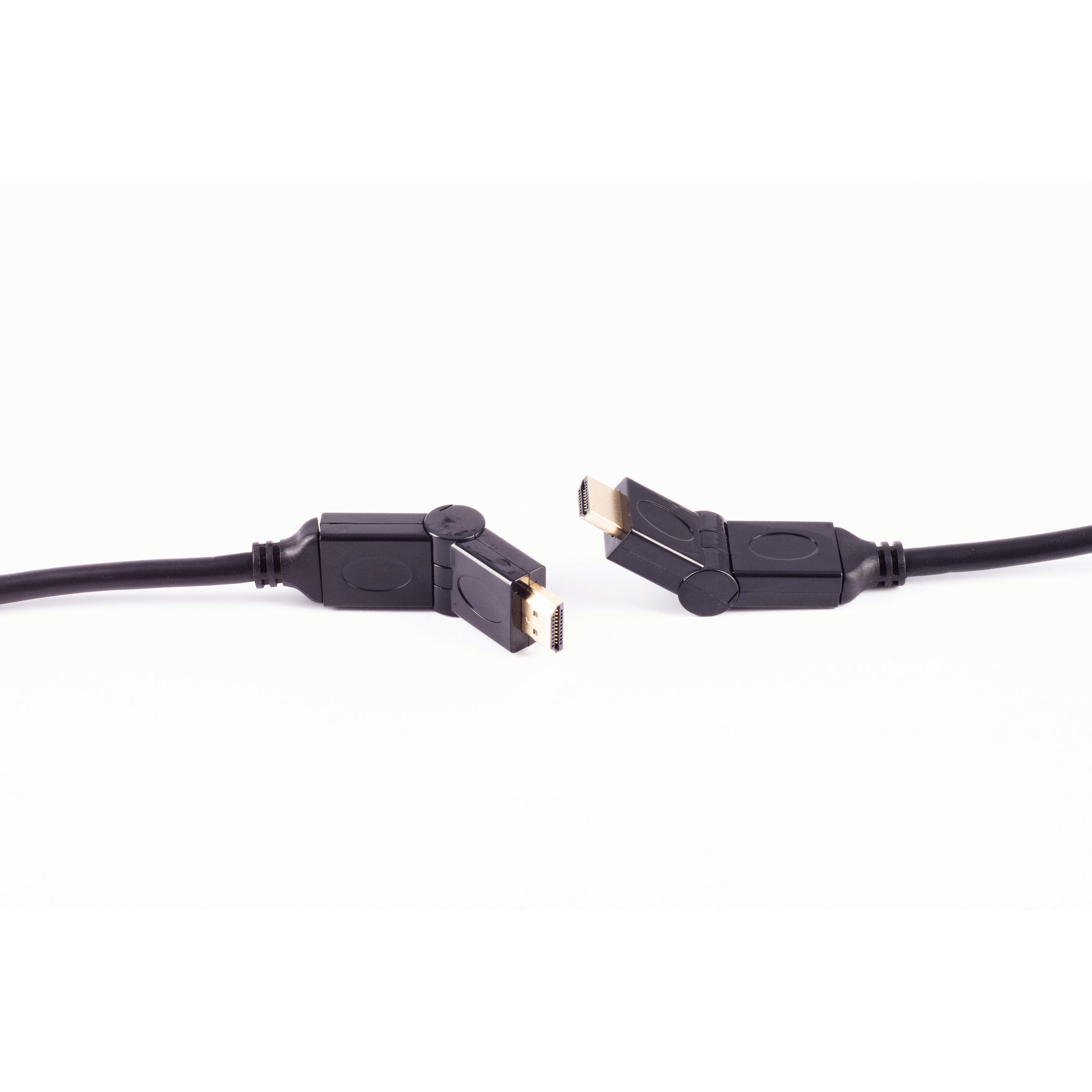 Zwei schwarze HDMI-Kabel, die in einem Winkel verbunden sind, wobei die Anschlüsse sichtbar sind. Weißer Hintergrund.