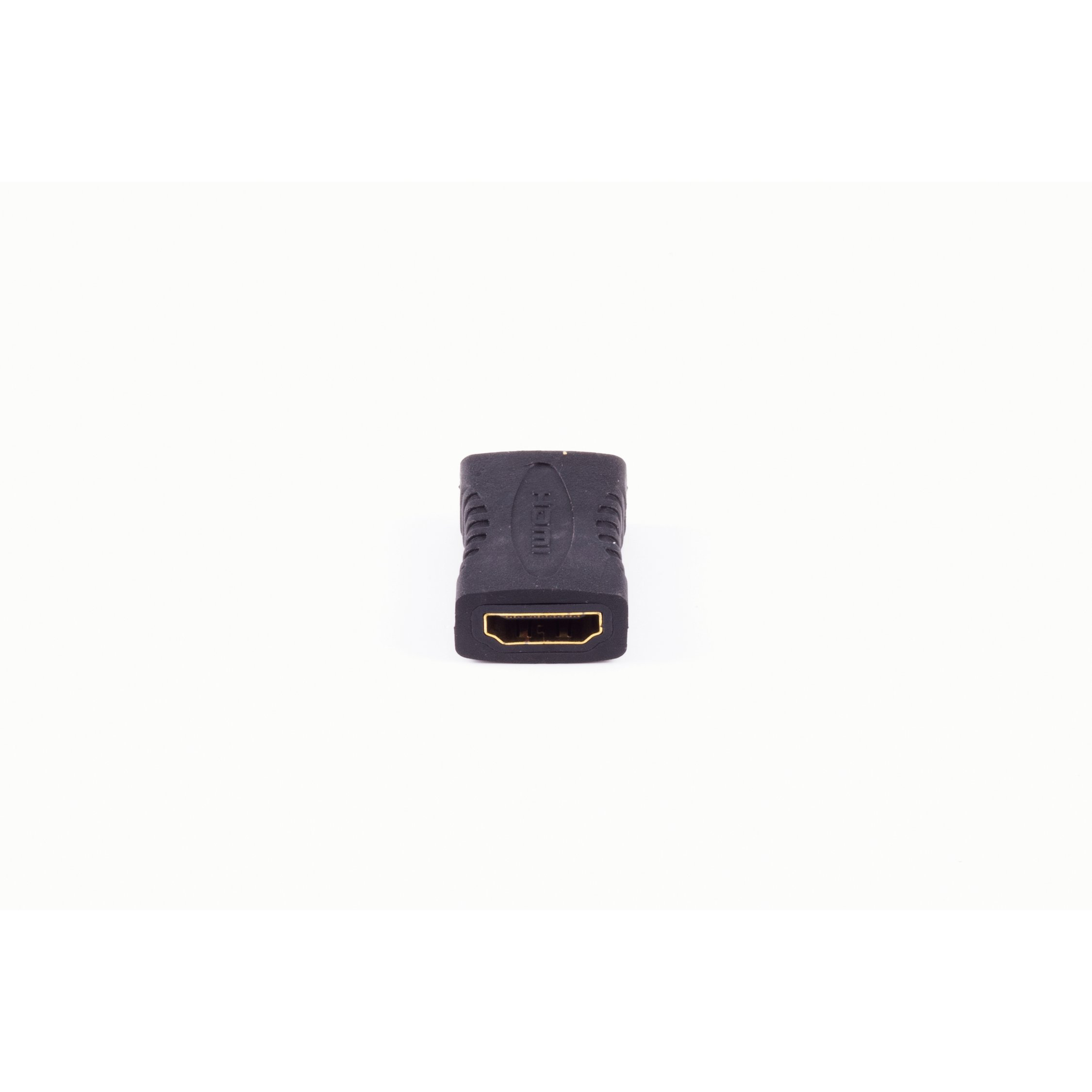 Schwarzer HDMI-Adapter mit goldenen Anschlüssen auf weißem Hintergrund.