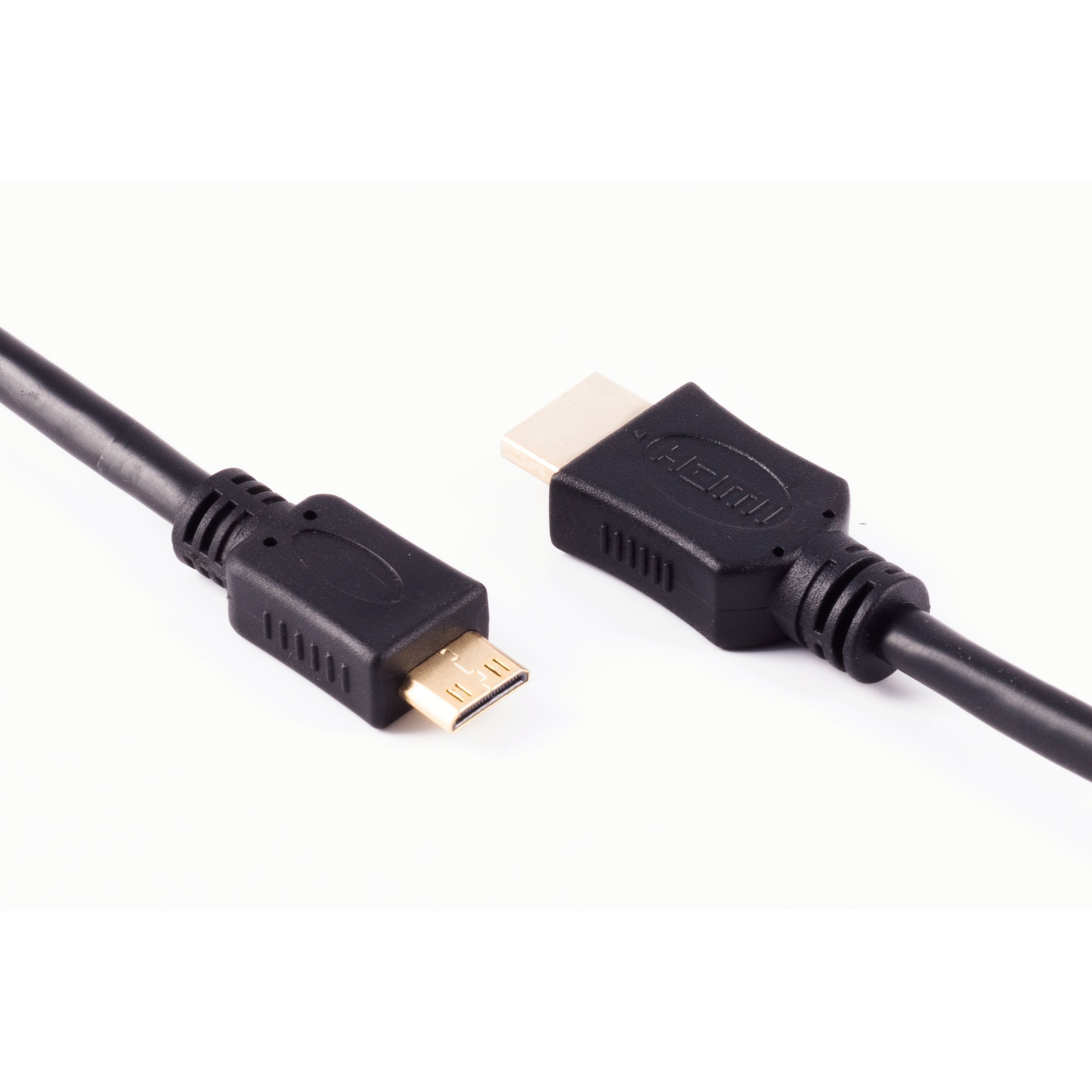 Schwarzes HDMI-Kabel mit einem Micro-USB-Anschluss und einem Standard-HDMI-Anschluss. Weißer Hintergrund.