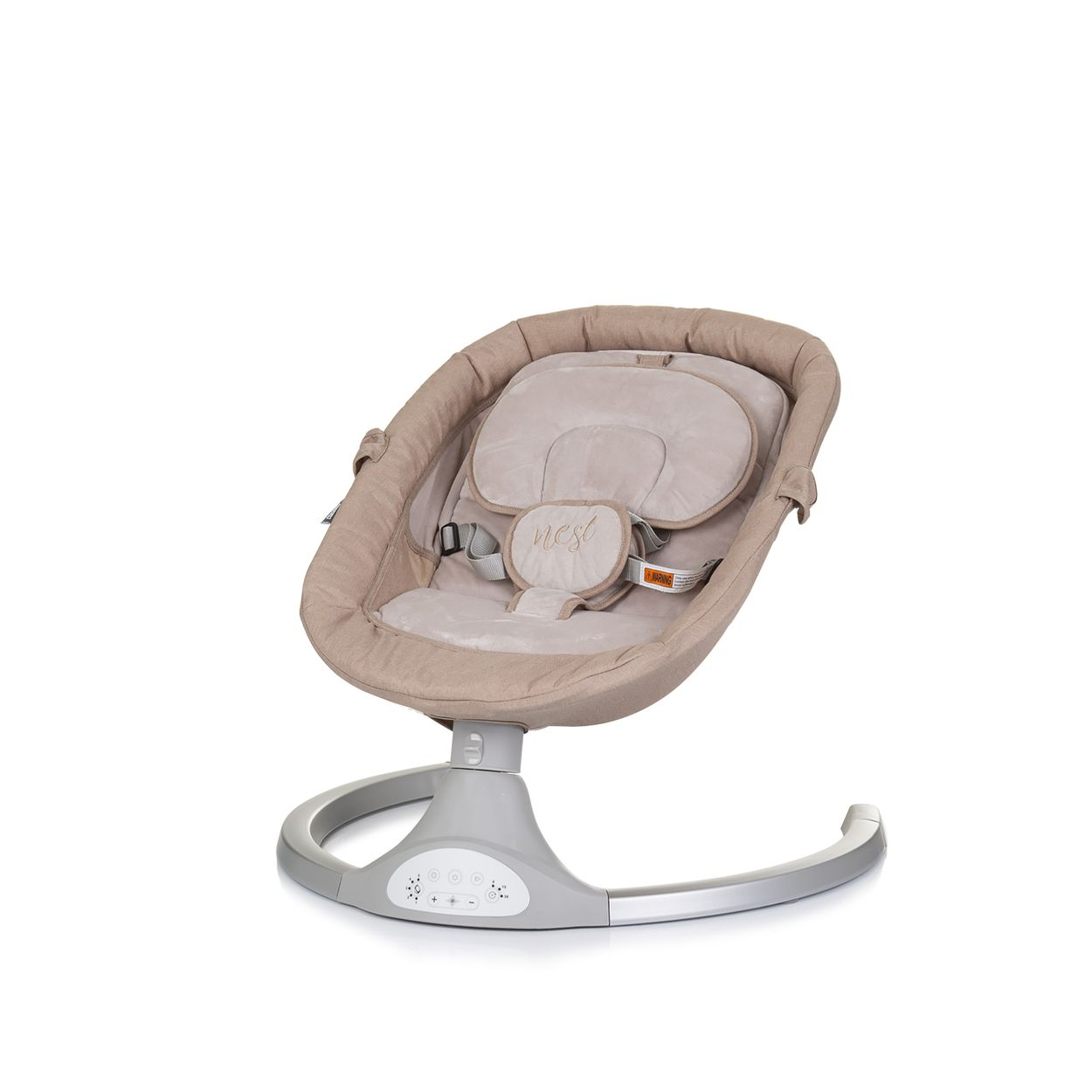 Ein beiger Babyschaukelstuhl auf grauer Basis. Der Sitz hat eine Kopfstütze und einen Sicherheitsgurt.