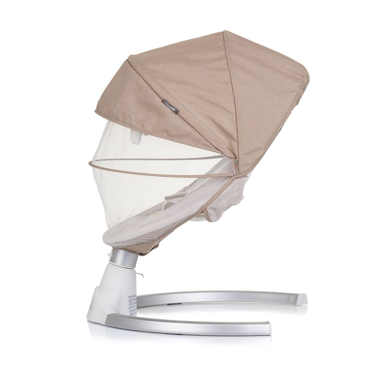 Beige Babyschaukel mit Baldachin und Netz, auf weißem Hintergrund. Die Schaukel ist aktiv.