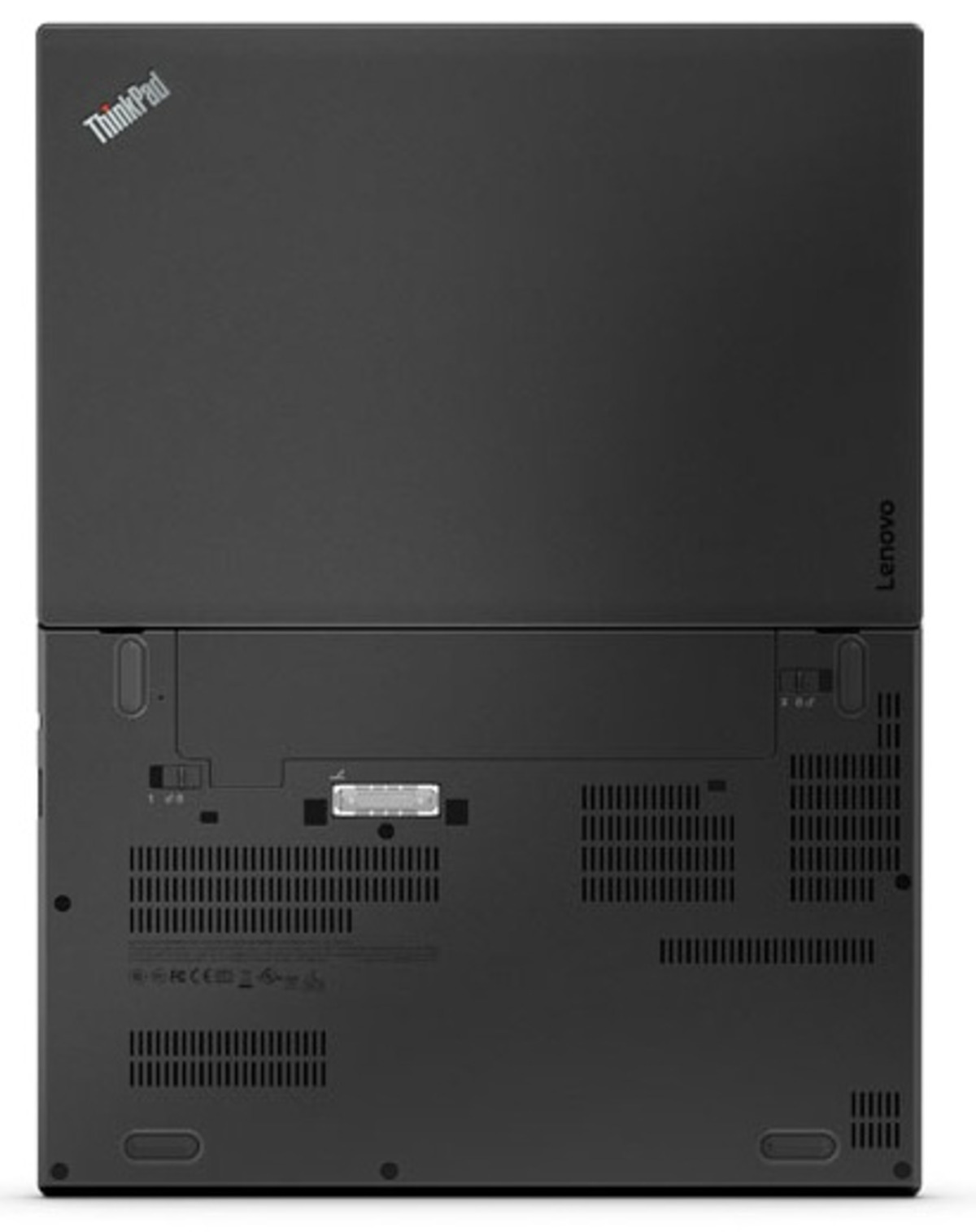 Schwarzer Laptop von unten gesehen. Lenovo-Logo ist sichtbar.