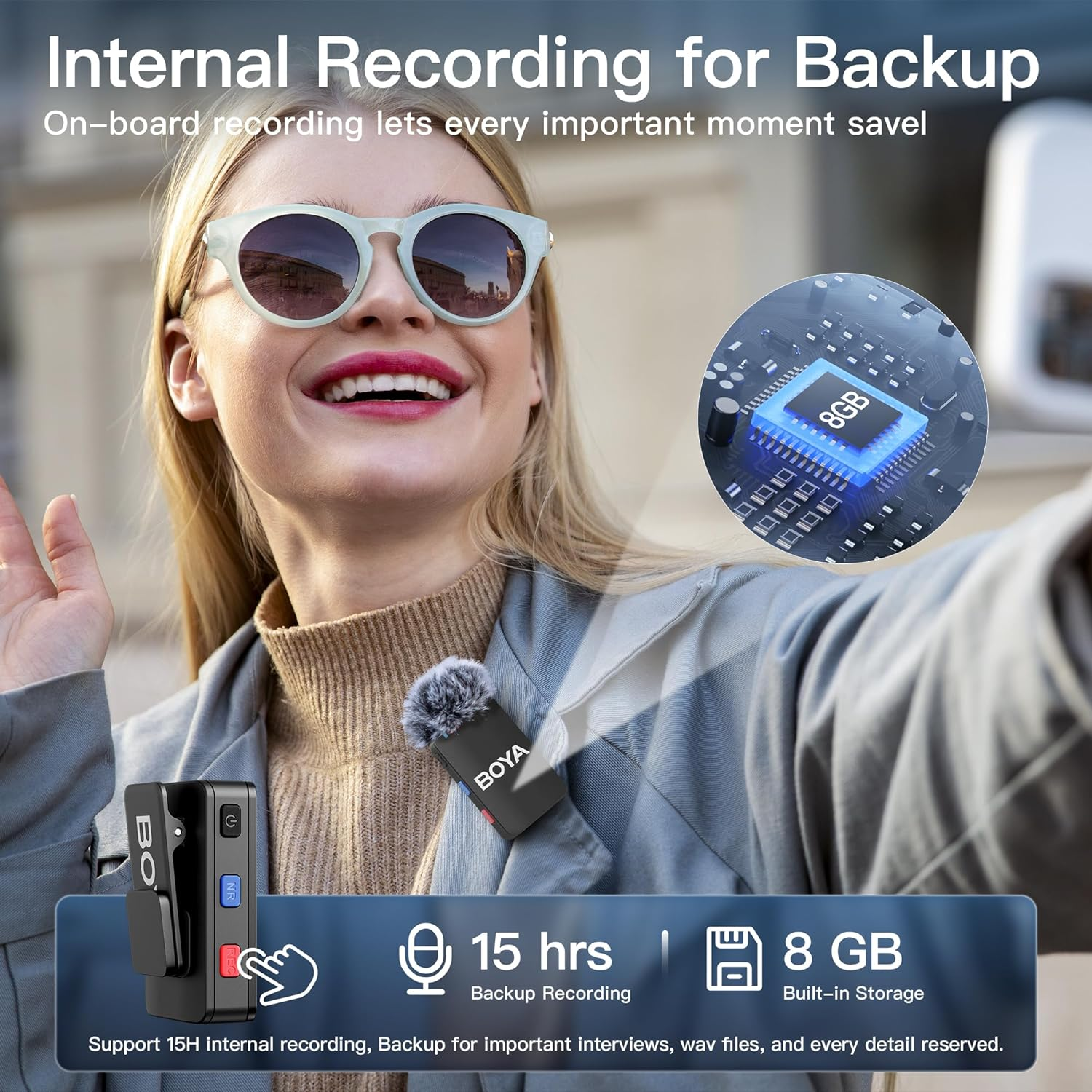 Donna che tiene un microfono, un dispositivo di registrazione e una grafica a chip da 8 GB. Testo: 15 ore di backup, 8 GB di memoria integrata.