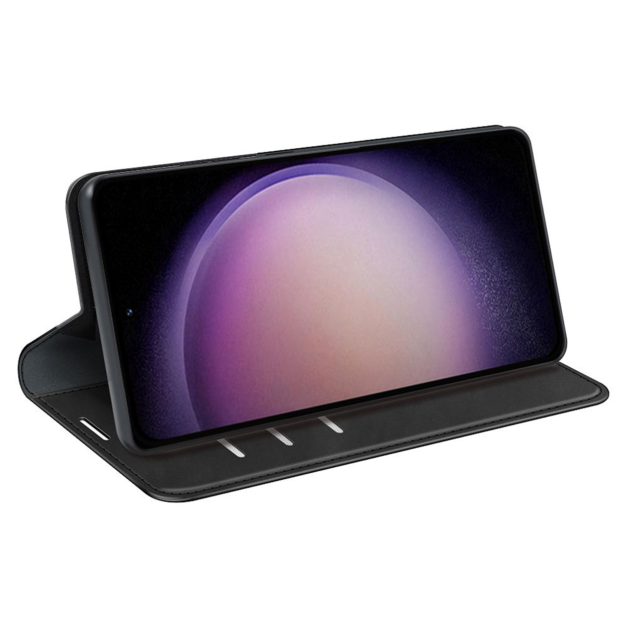 Téléphone noir dans un étui de téléphone noir. L'étui est ouvert.