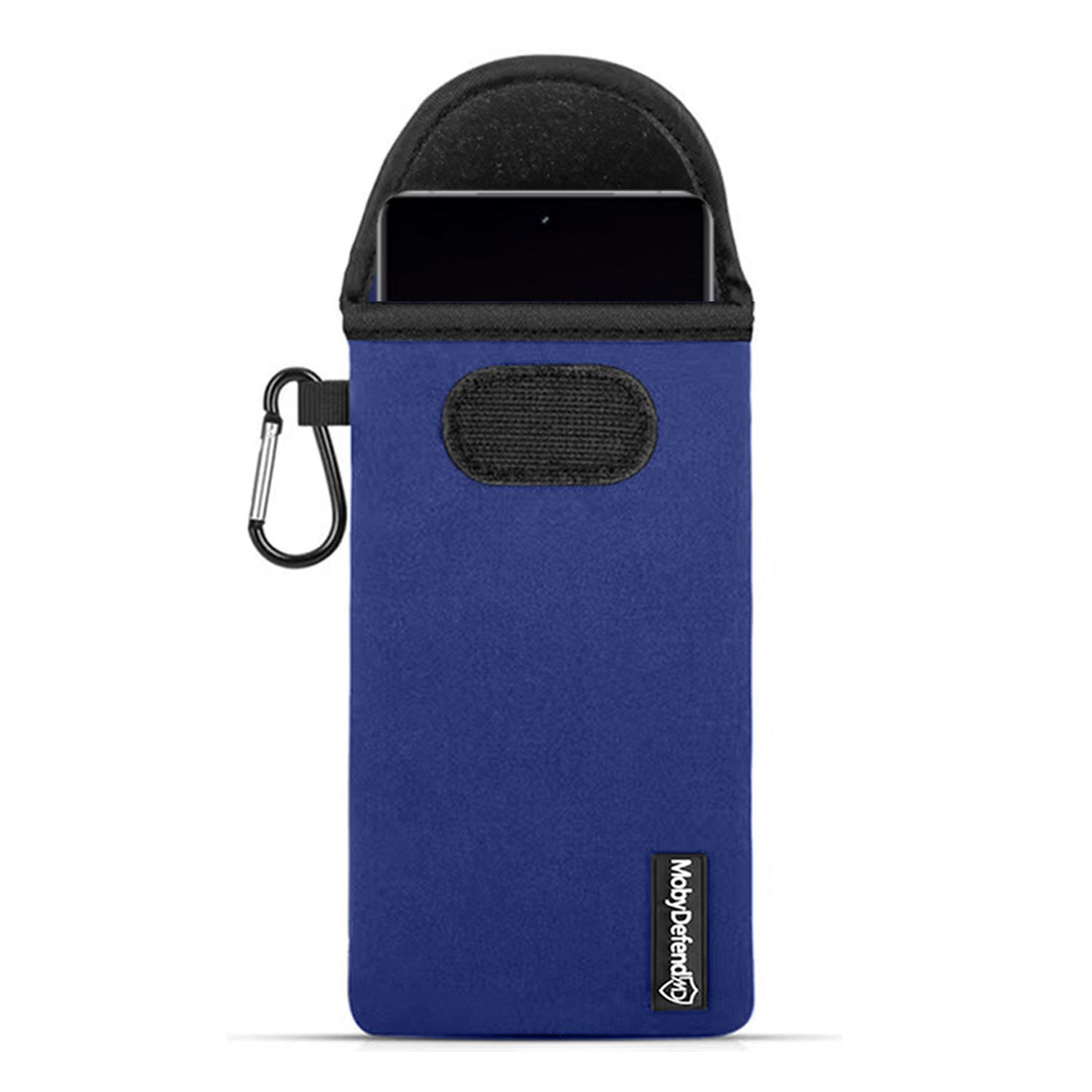 Blauwe telefoonhoes met zwarte telefoon erin, met karabijnhaak en zwarte draagriem.