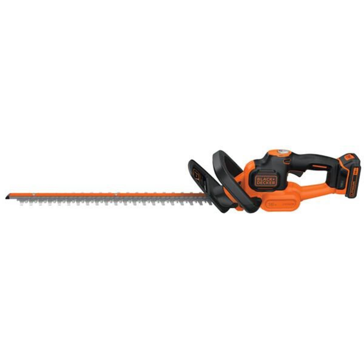 Eine orangefarbene und schwarze Heckenschere auf weißem Hintergrund.