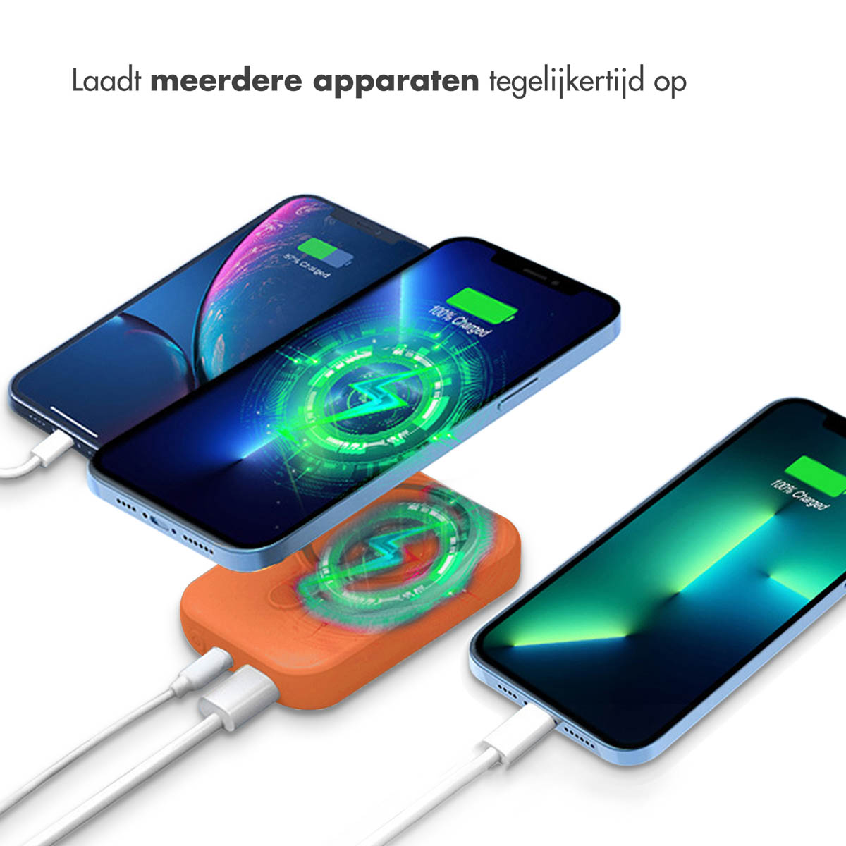 Trois téléphones se chargent sur un socle de chargement. Socle de chargement orange.