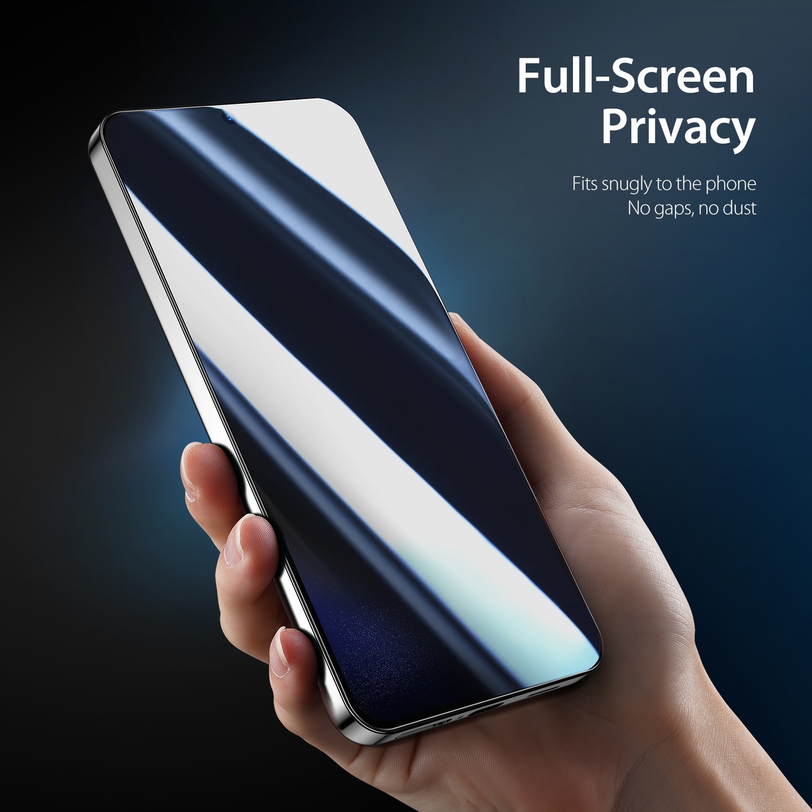 Hand hält ein Telefon mit Displayschutz. Der Schutz hat eine dunkle, reflektierende Oberfläche.