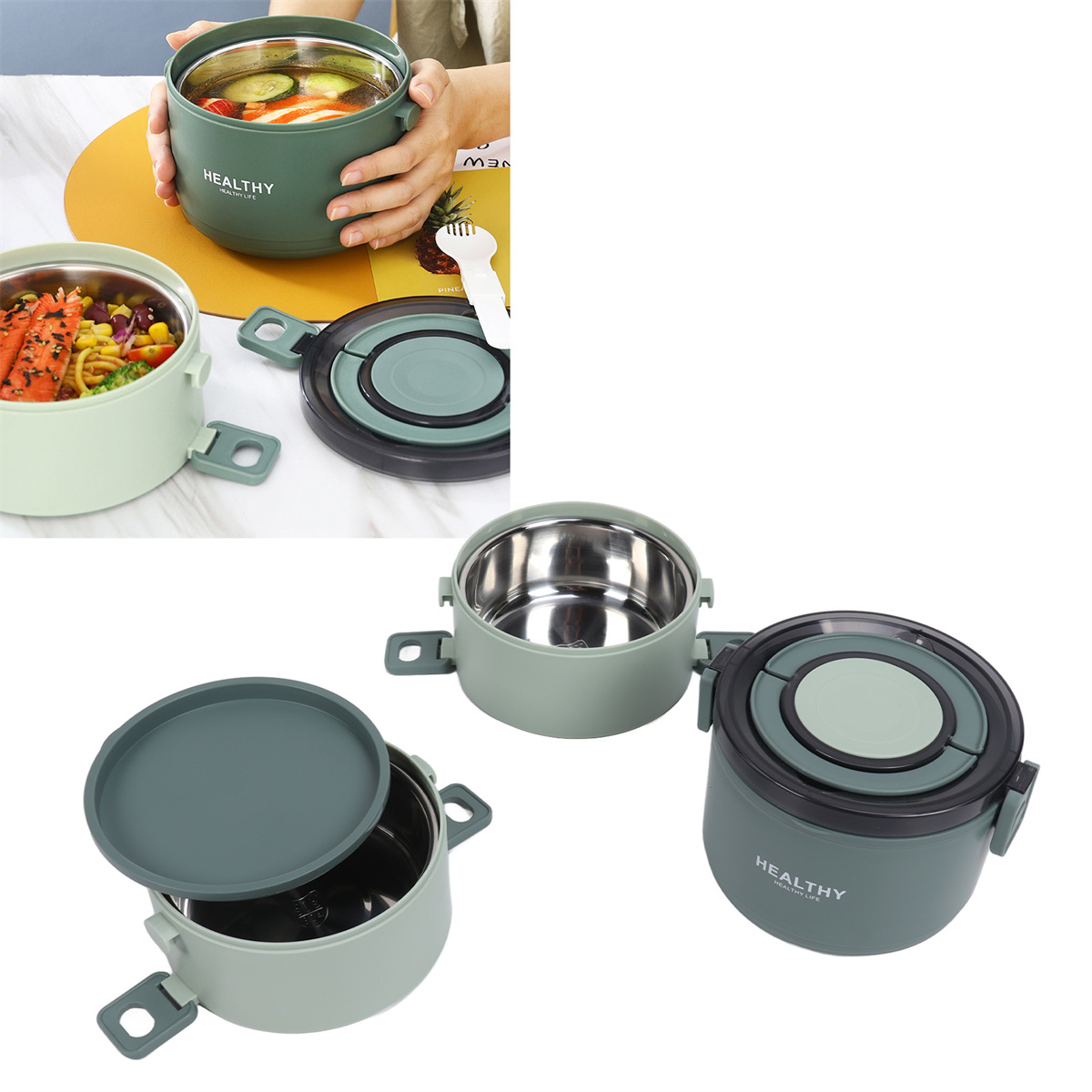 Drei grüne Lunchboxen, zwei offen. Eine hat Essen. Weißer Hintergrund. Deckel- und Griffdetails.