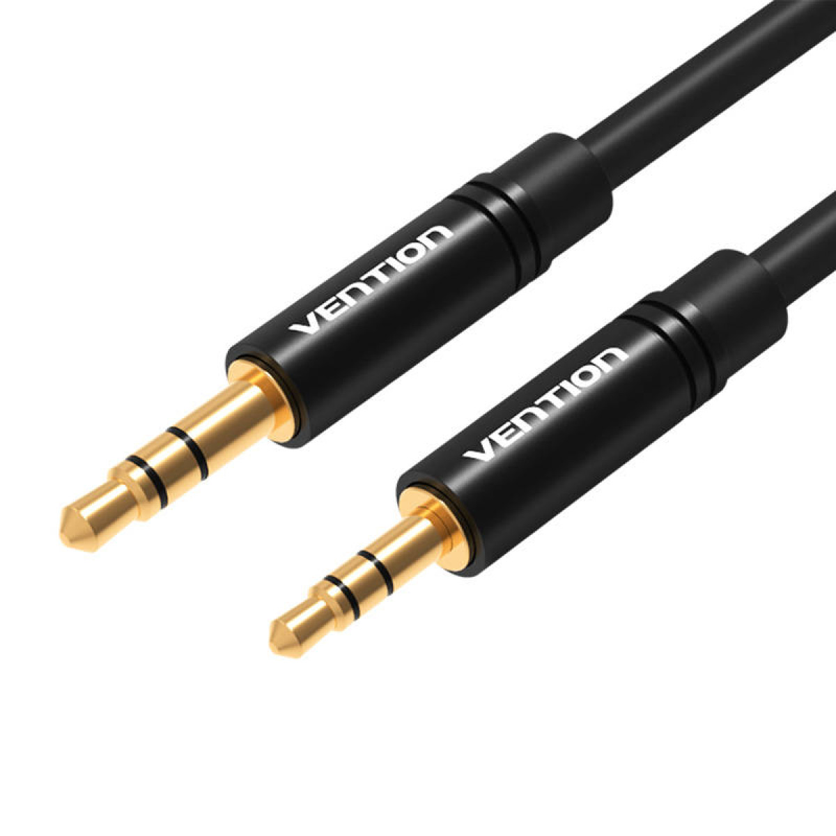 Twee zwarte audiokabels met goudkleurige connectoren. De merknaam Vention staat op de kabel.