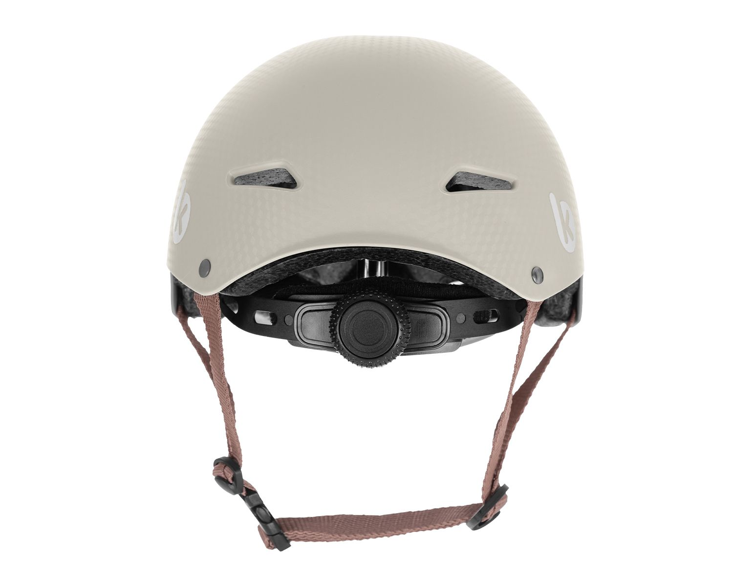 Ein beiger Helm mit verstellbaren Riemen und schwarzem Innenraum, isoliert vor weißem Hintergrund.